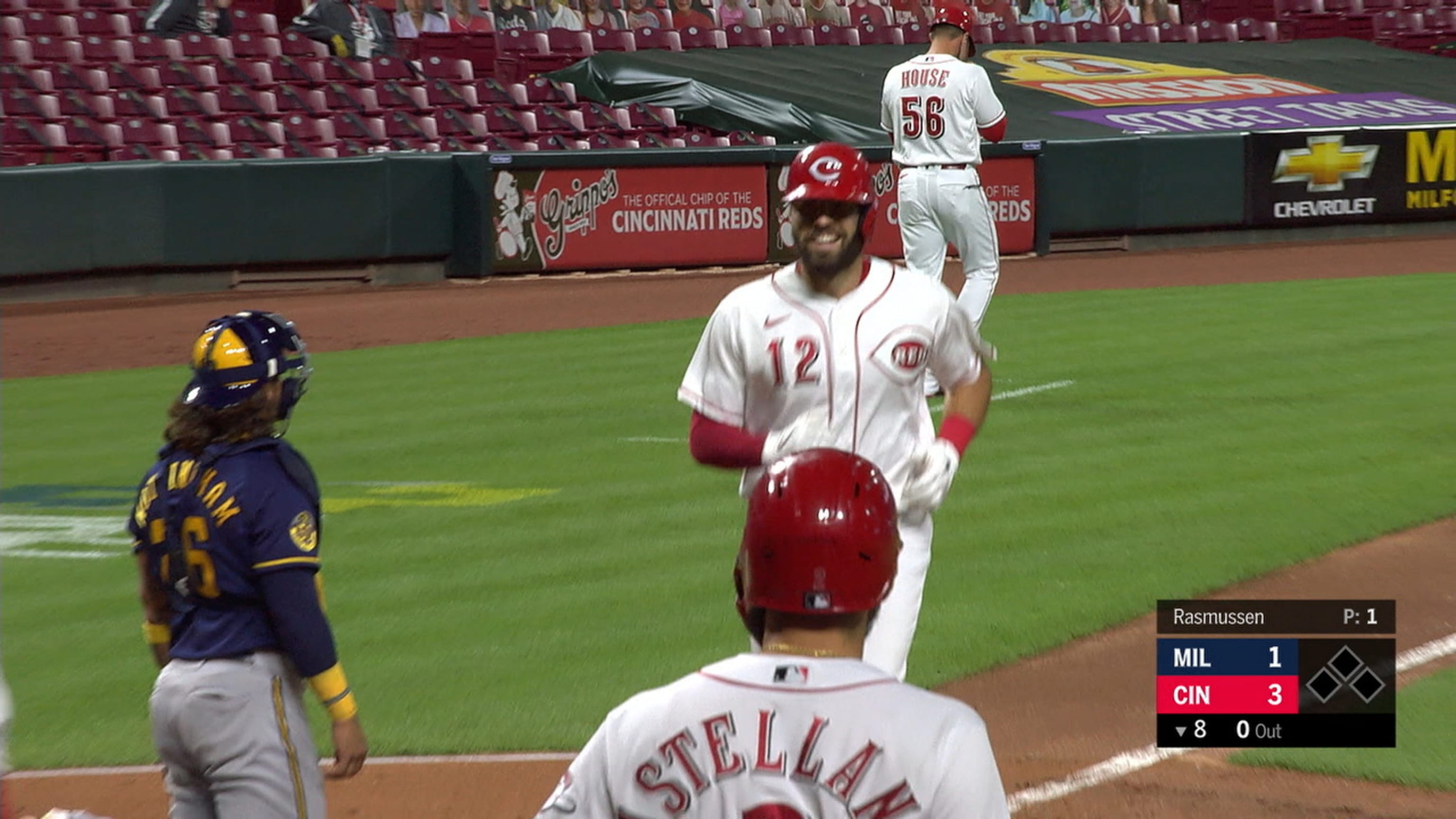 Eugenio Suarez homers early, Cincinnati Reds hold on for win over