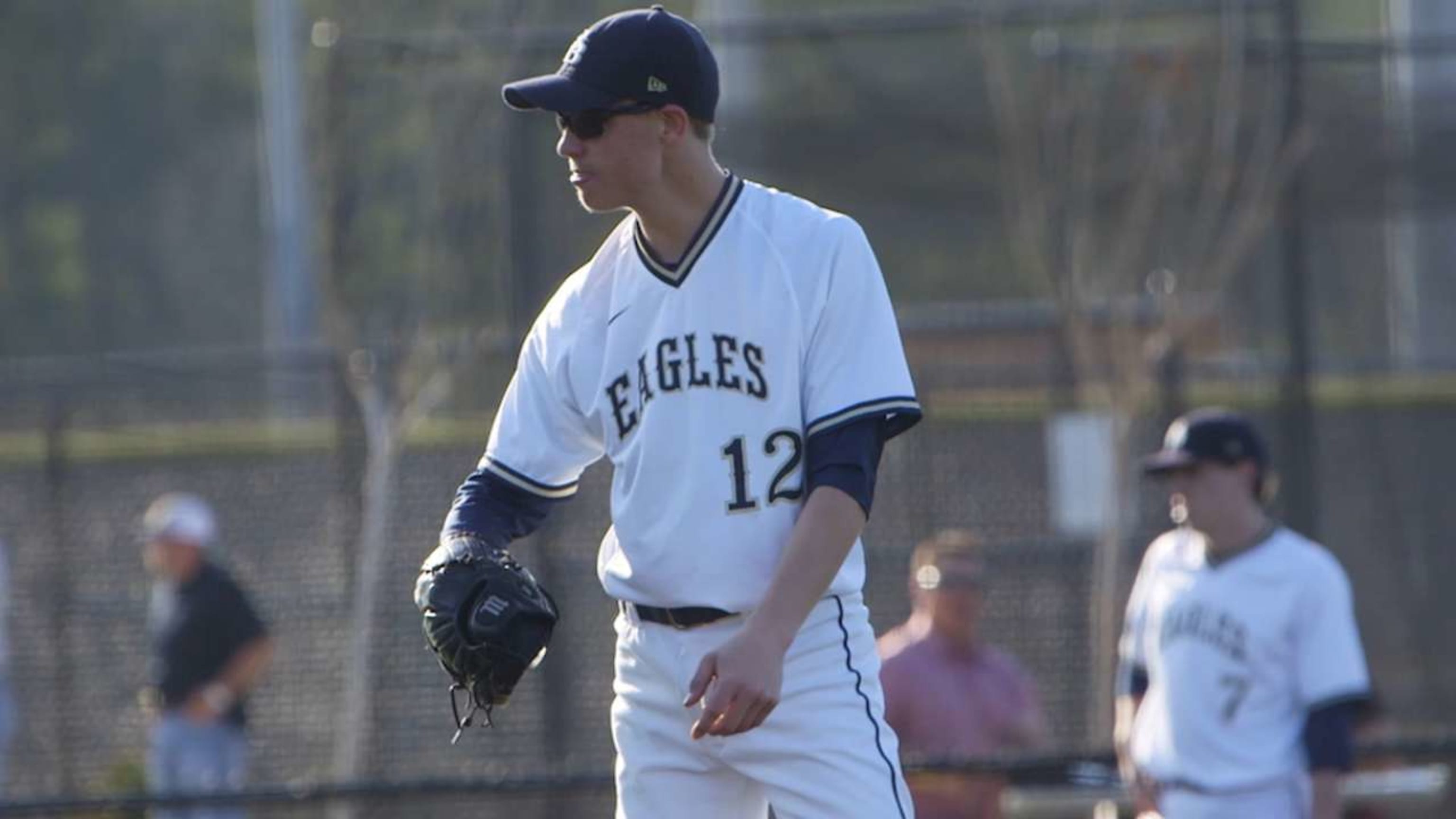 Lance Berkman and Andy Pettitte coach high school baseball Houston