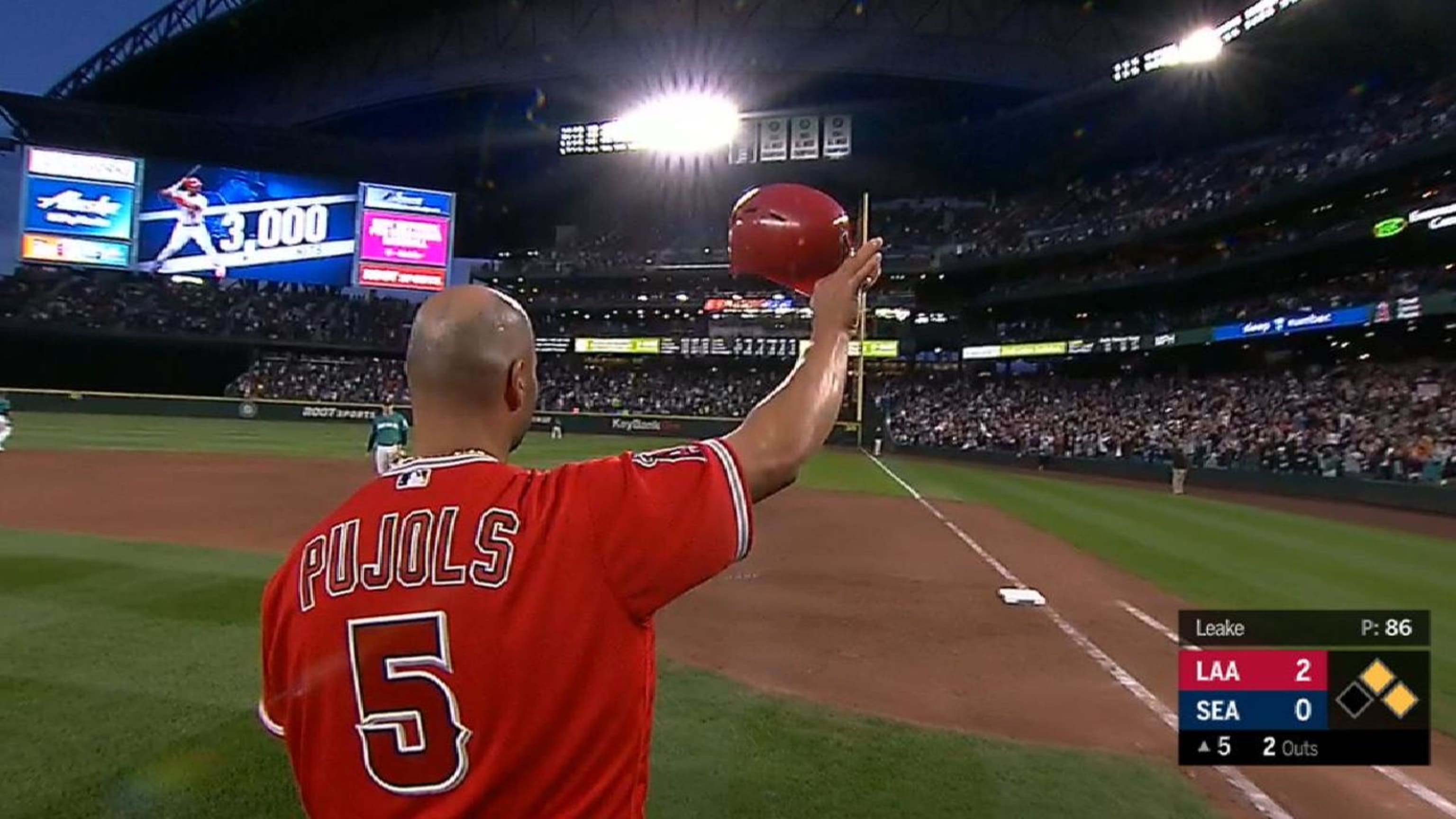 Pujols pega su hit 3,000
