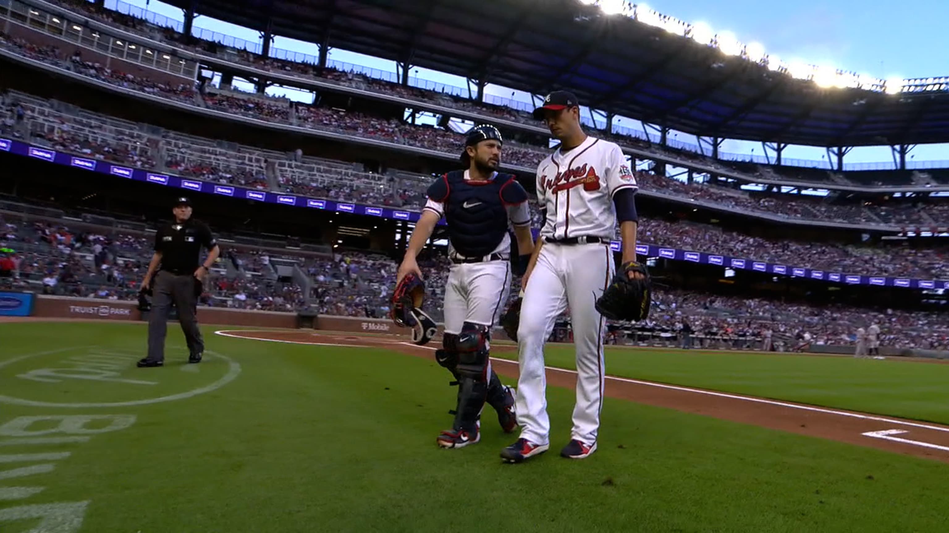 Atlanta Braves' Freddie Freeman is angry the team did not play 'Welcome to  the Jungle' during a throwback game - Sports Illustrated