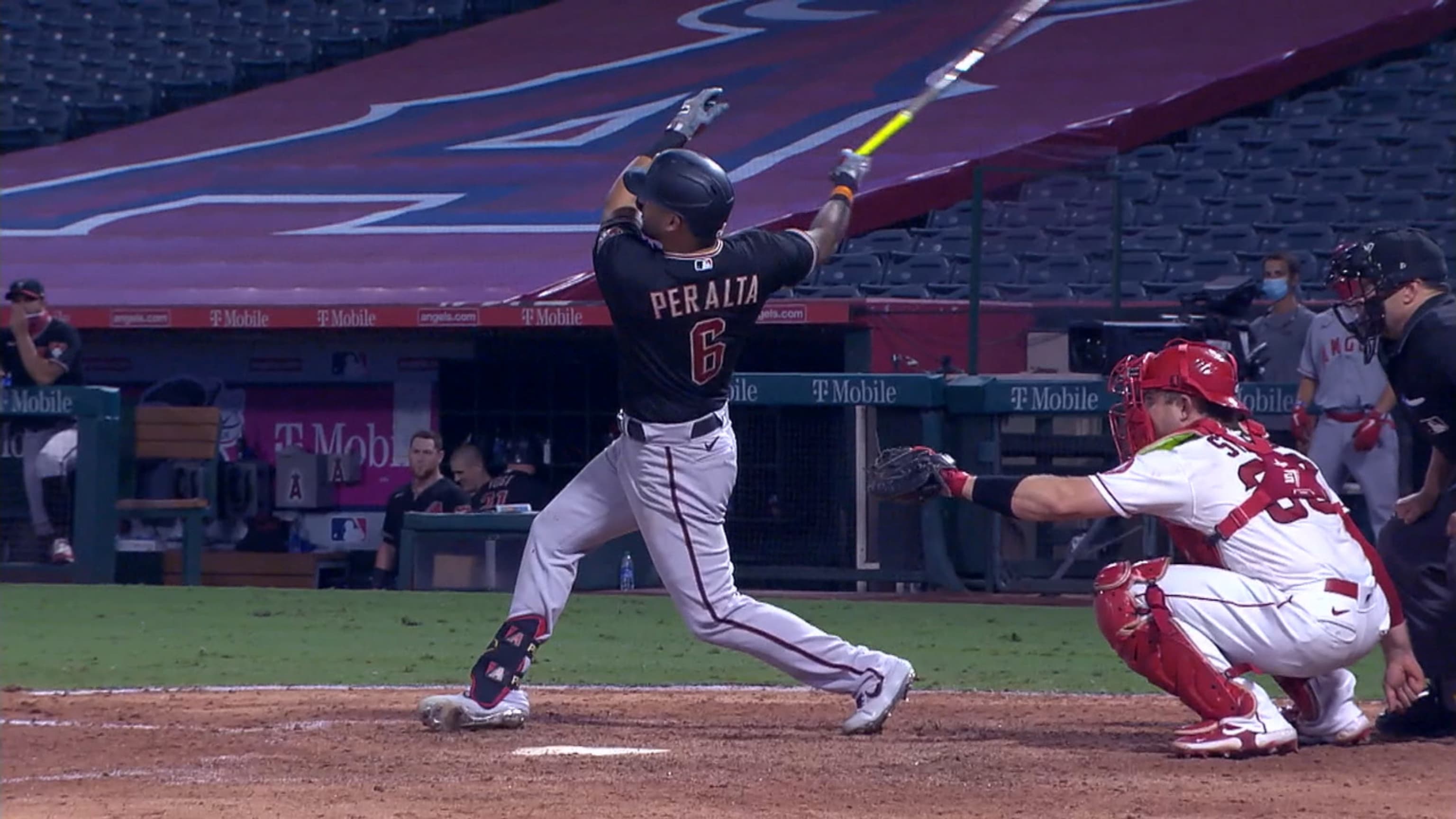 HR solitatrio de David Peralta 