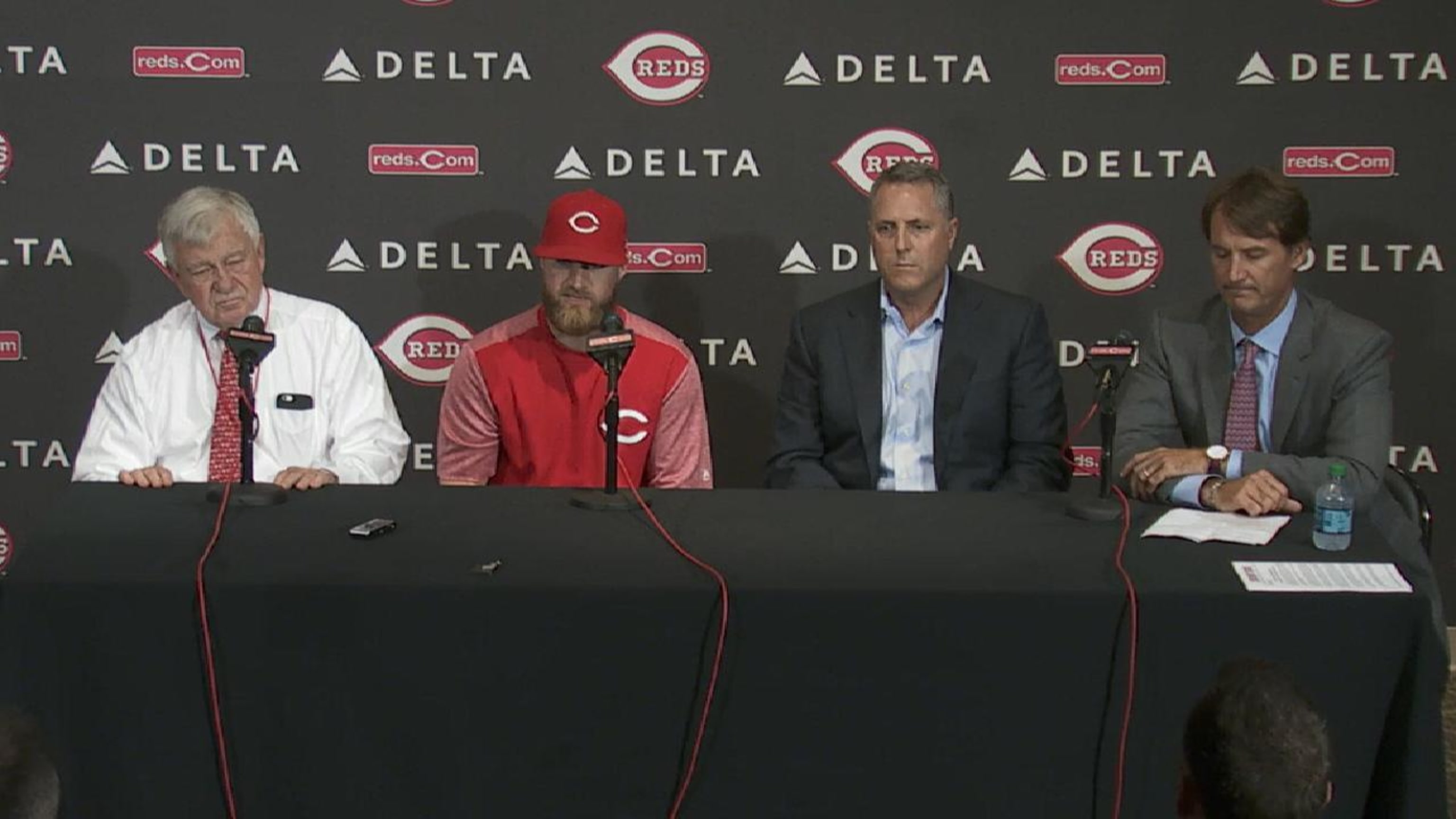 Tucker Barnhart's introductory press conference with Cubs 