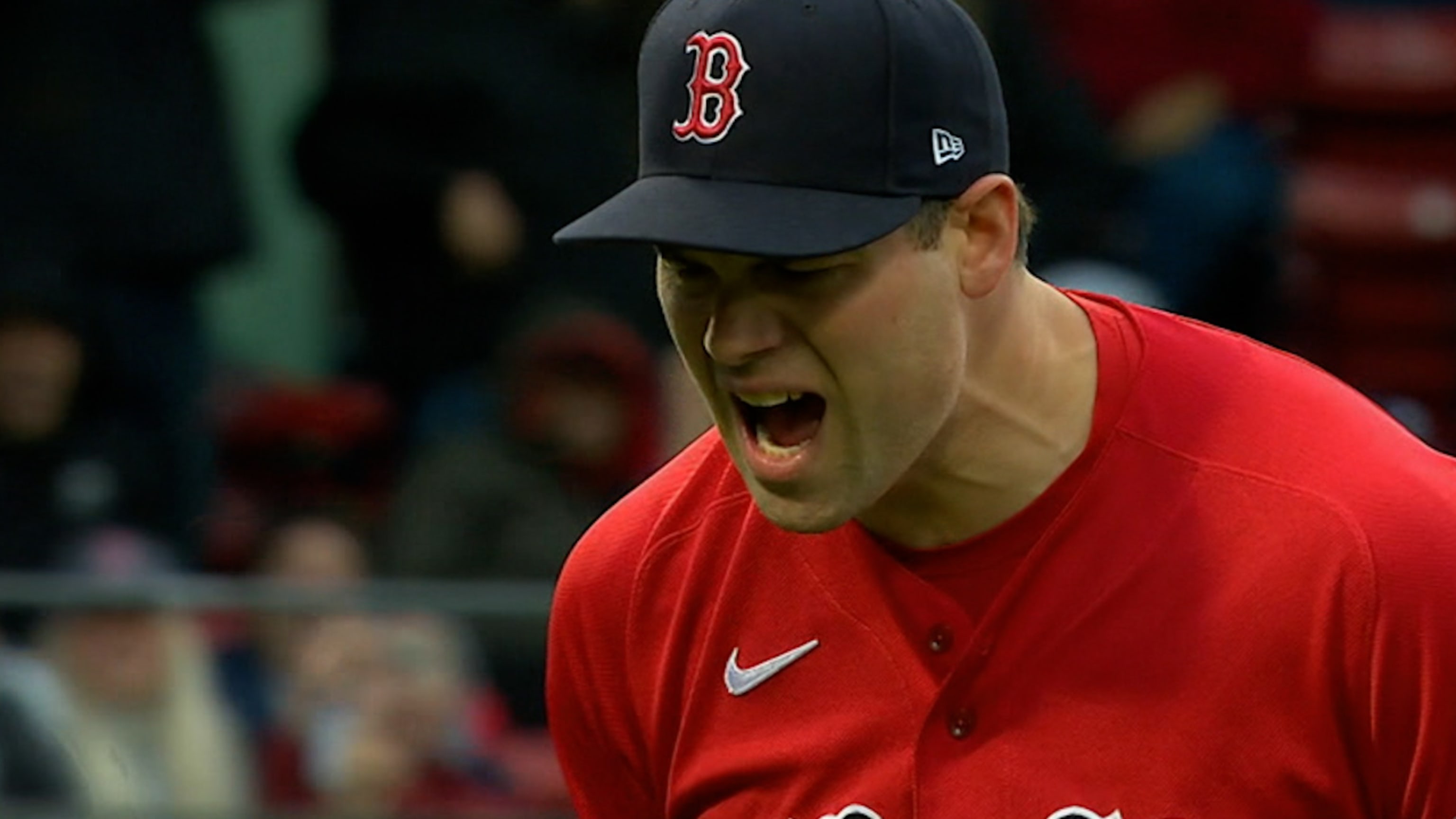 Red Sox beat Marlins as Fenway returns to full capacity