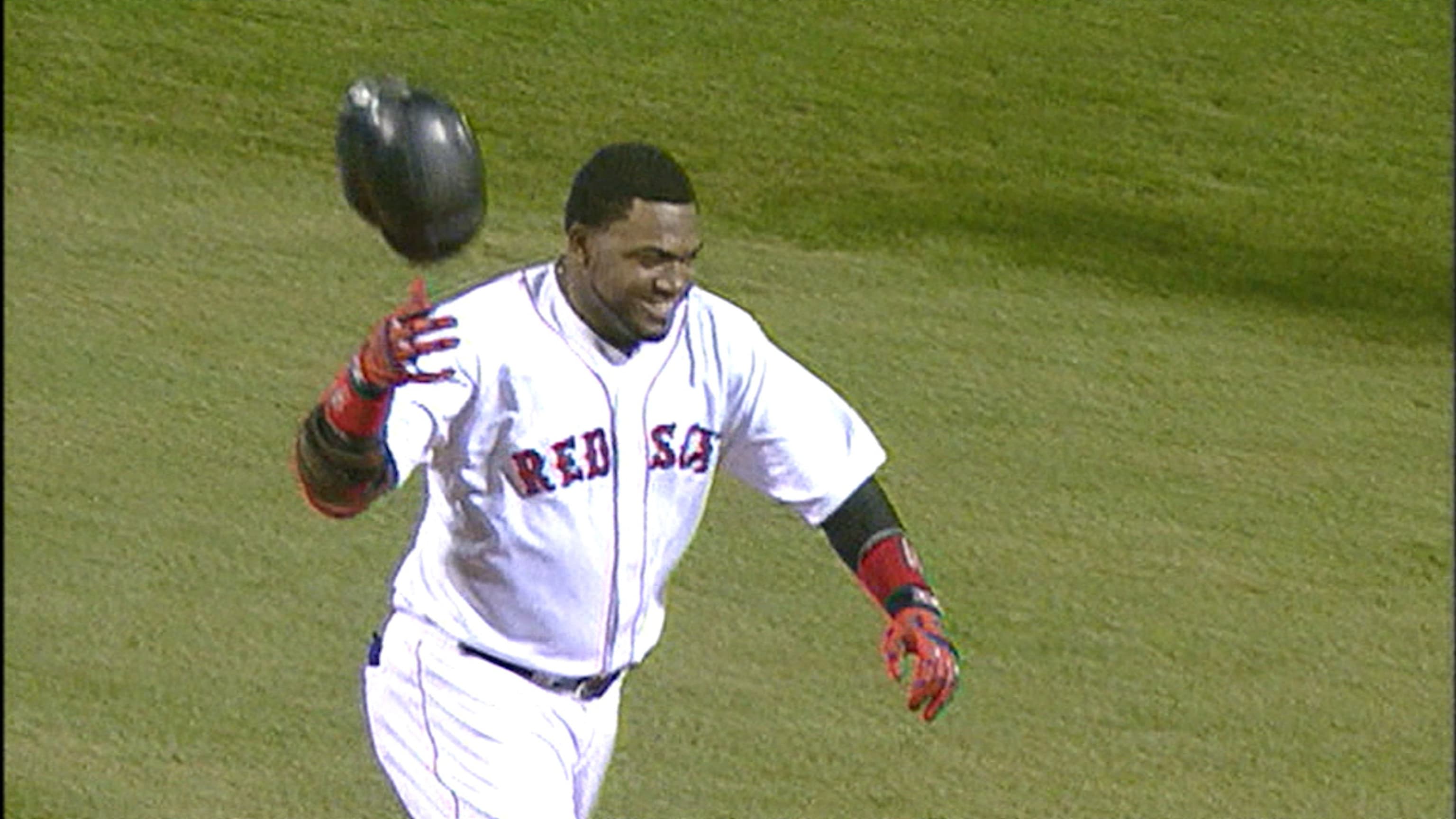 Papi drills walk-off HR in Game 4