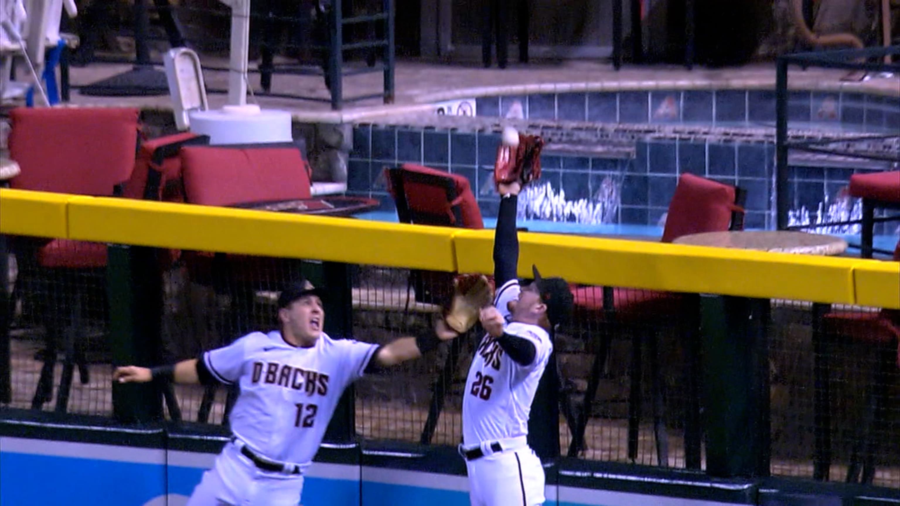 Pavin Smith ices D-backs' win