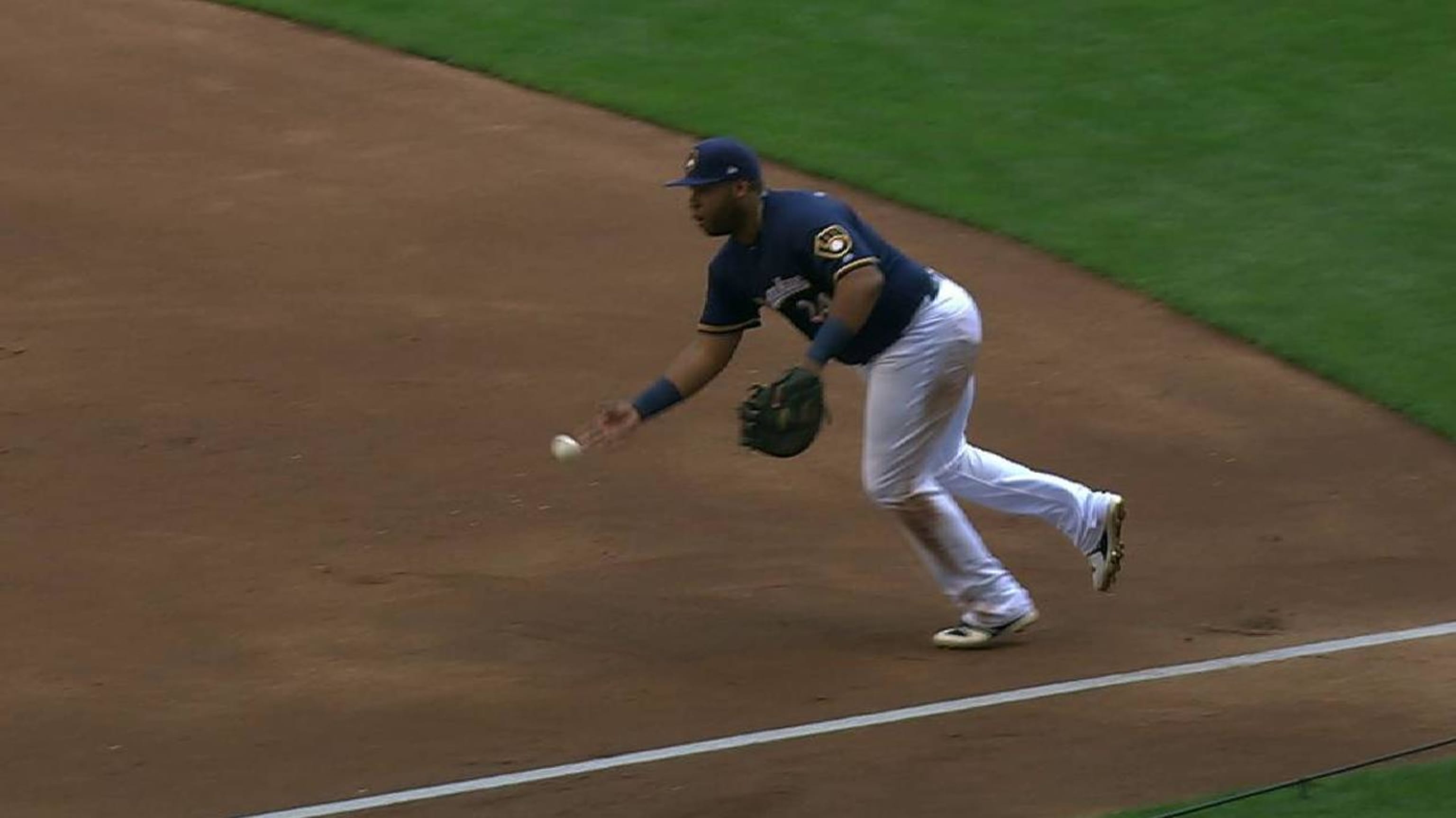 Brewers Drop Series To Pirates In Finale Loss