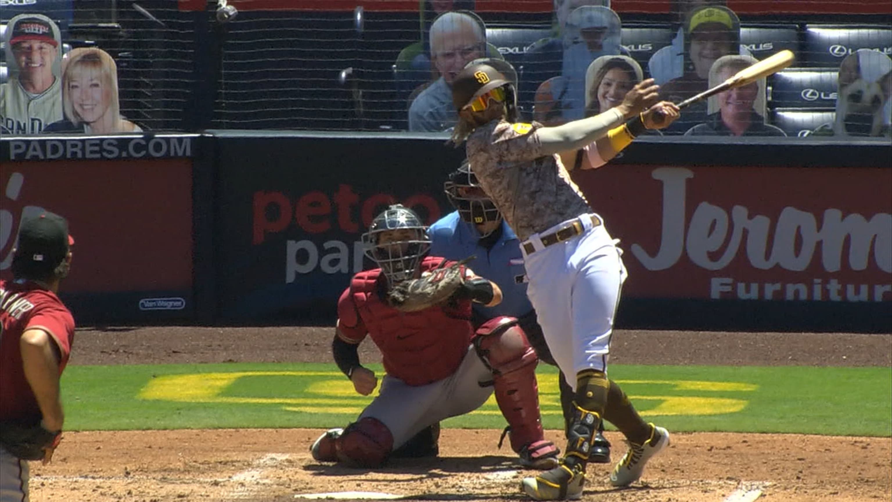Fernando Tatis Jr Ties ron Judge For Mlb Hr Lead