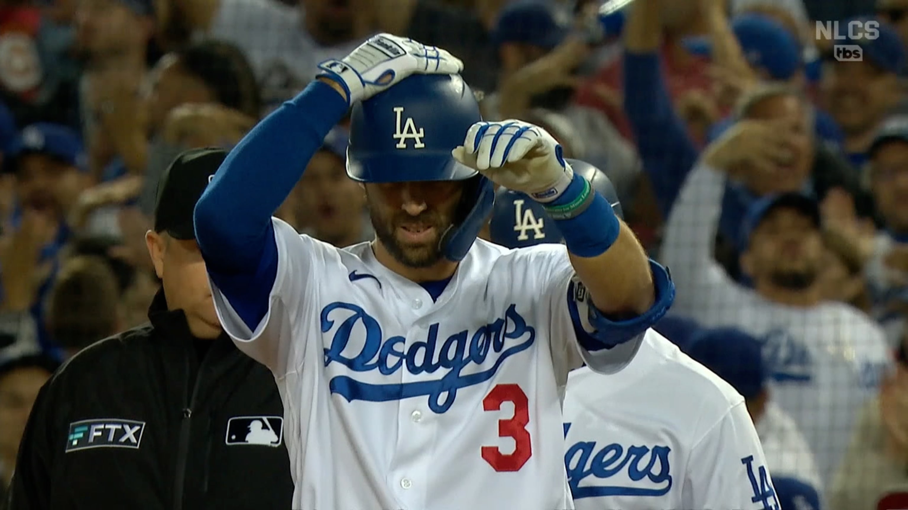 Dodgers-Braves: Chris Taylor's blunder costs L.A. in NLCS Game 1