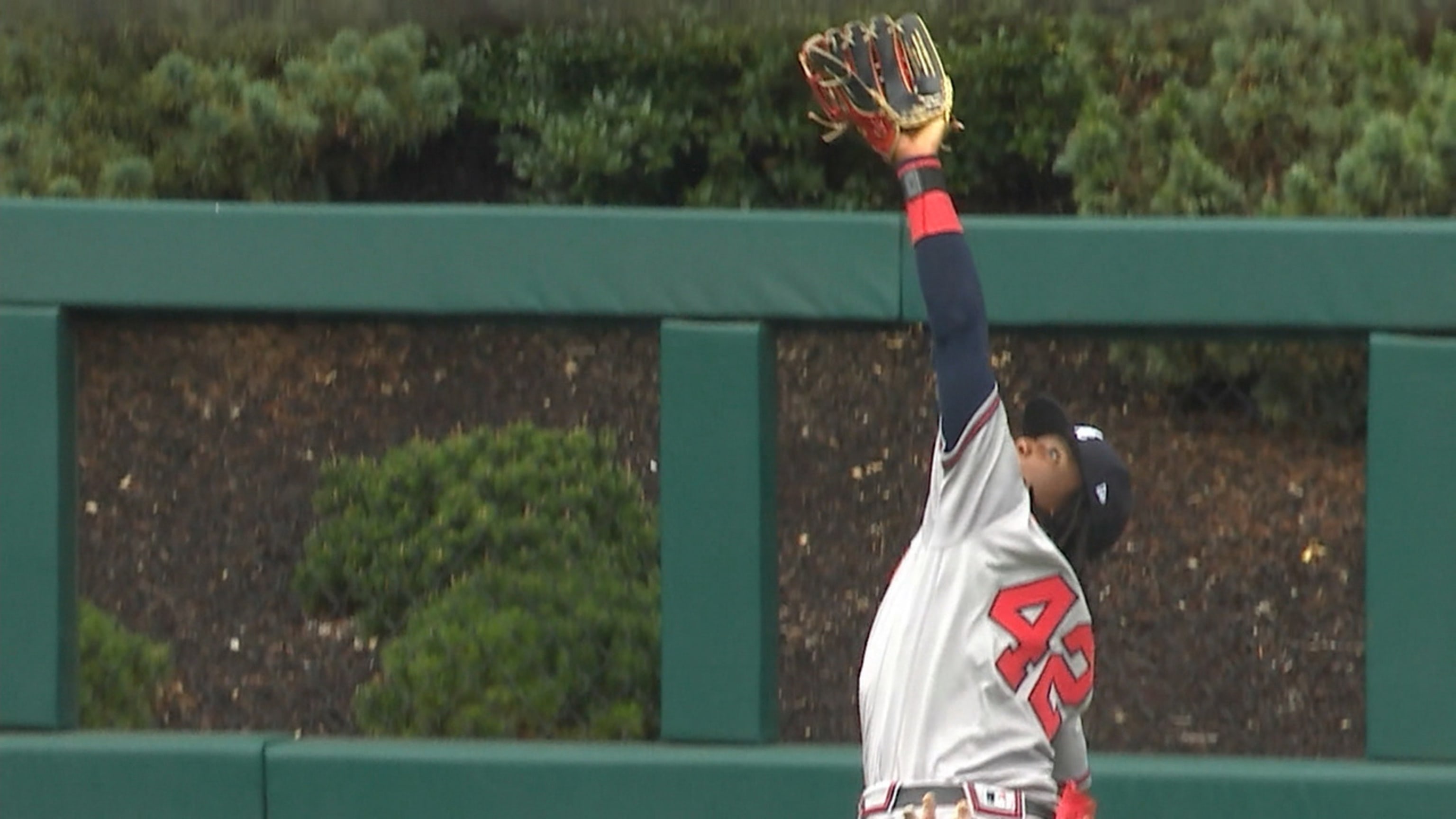 Bryce Harper's reaction to Ronald Acuña robbing him is priceless