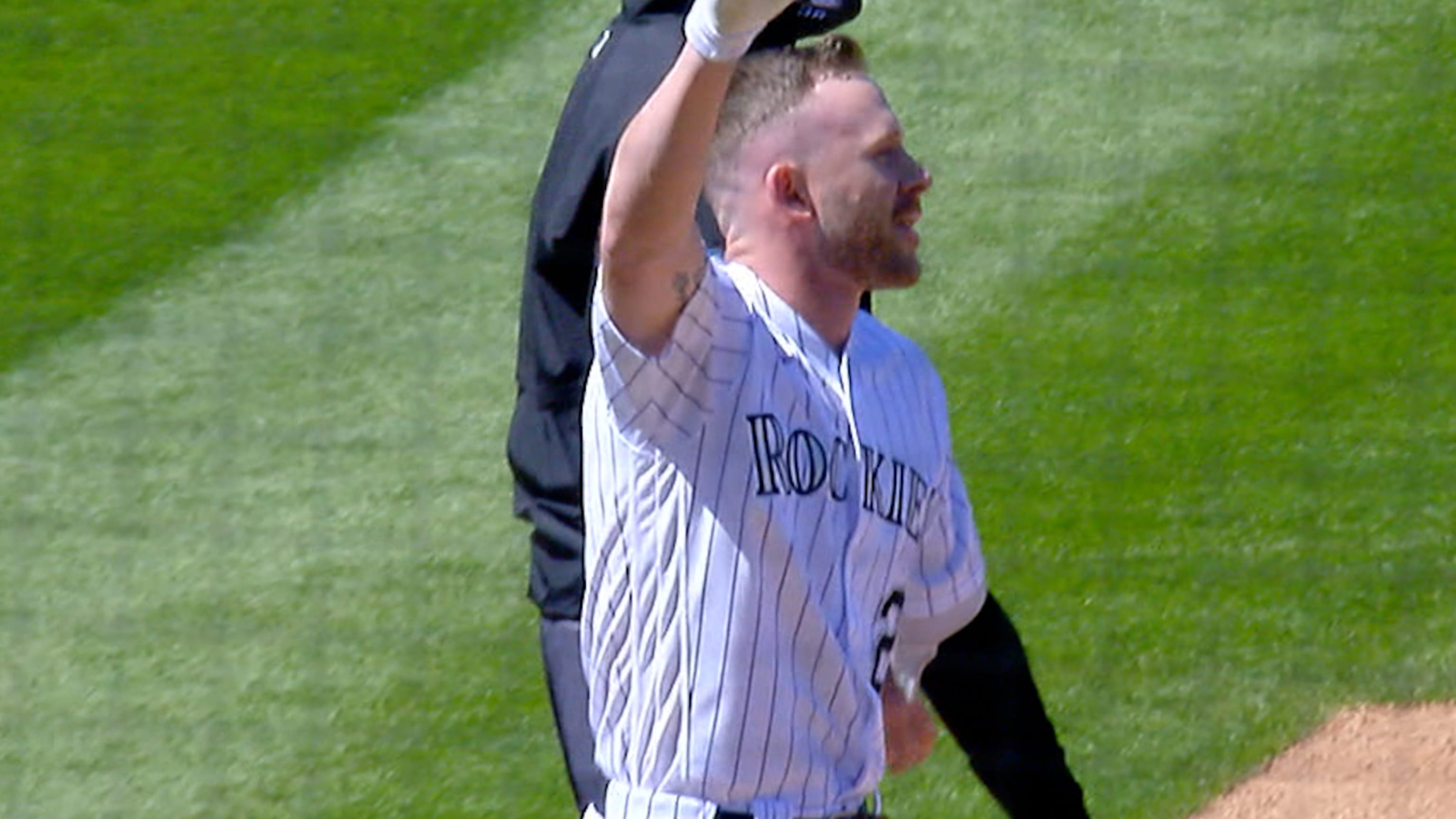 Trevor Story produce con triple