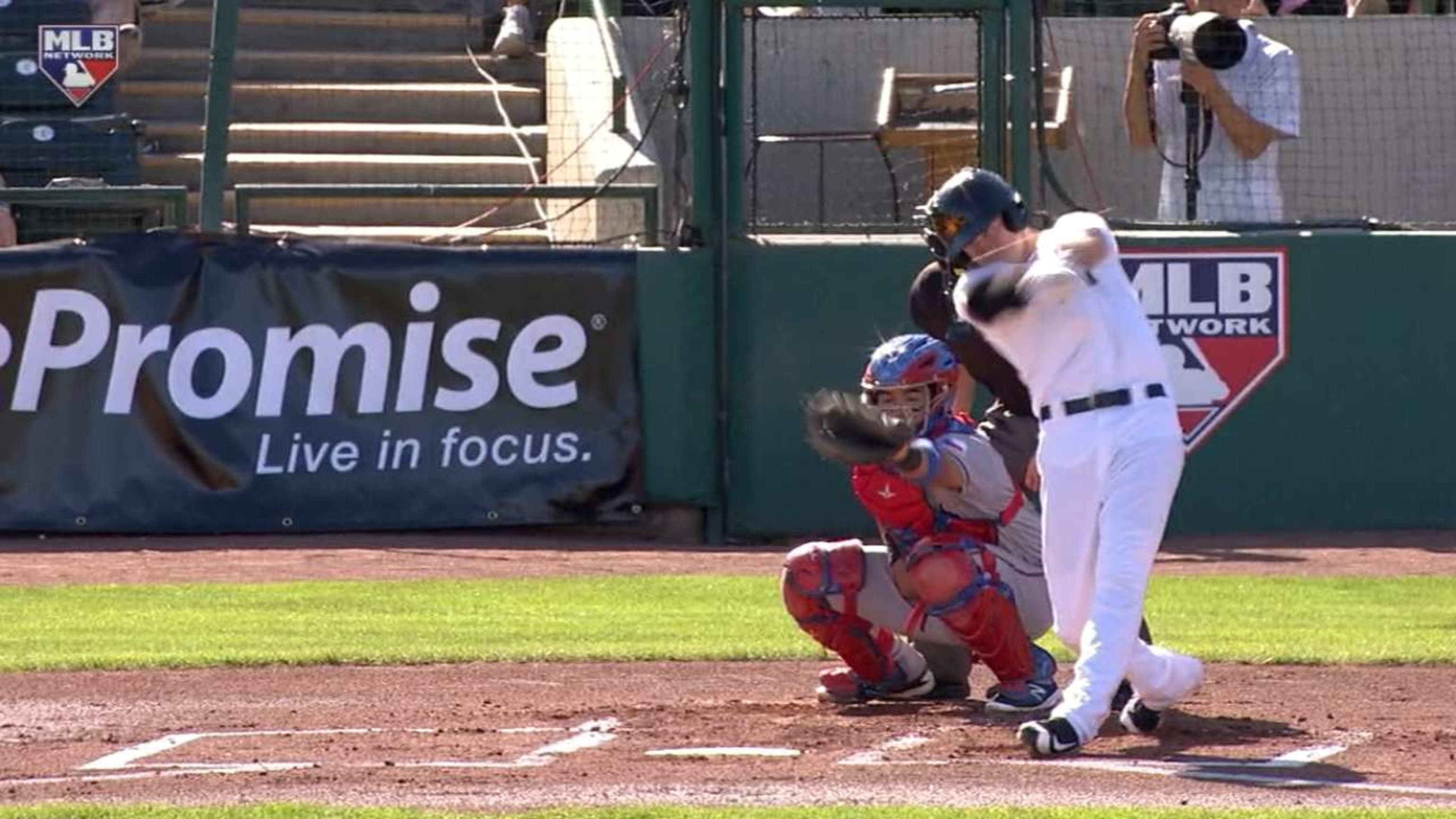 Anderson's three-run homer
