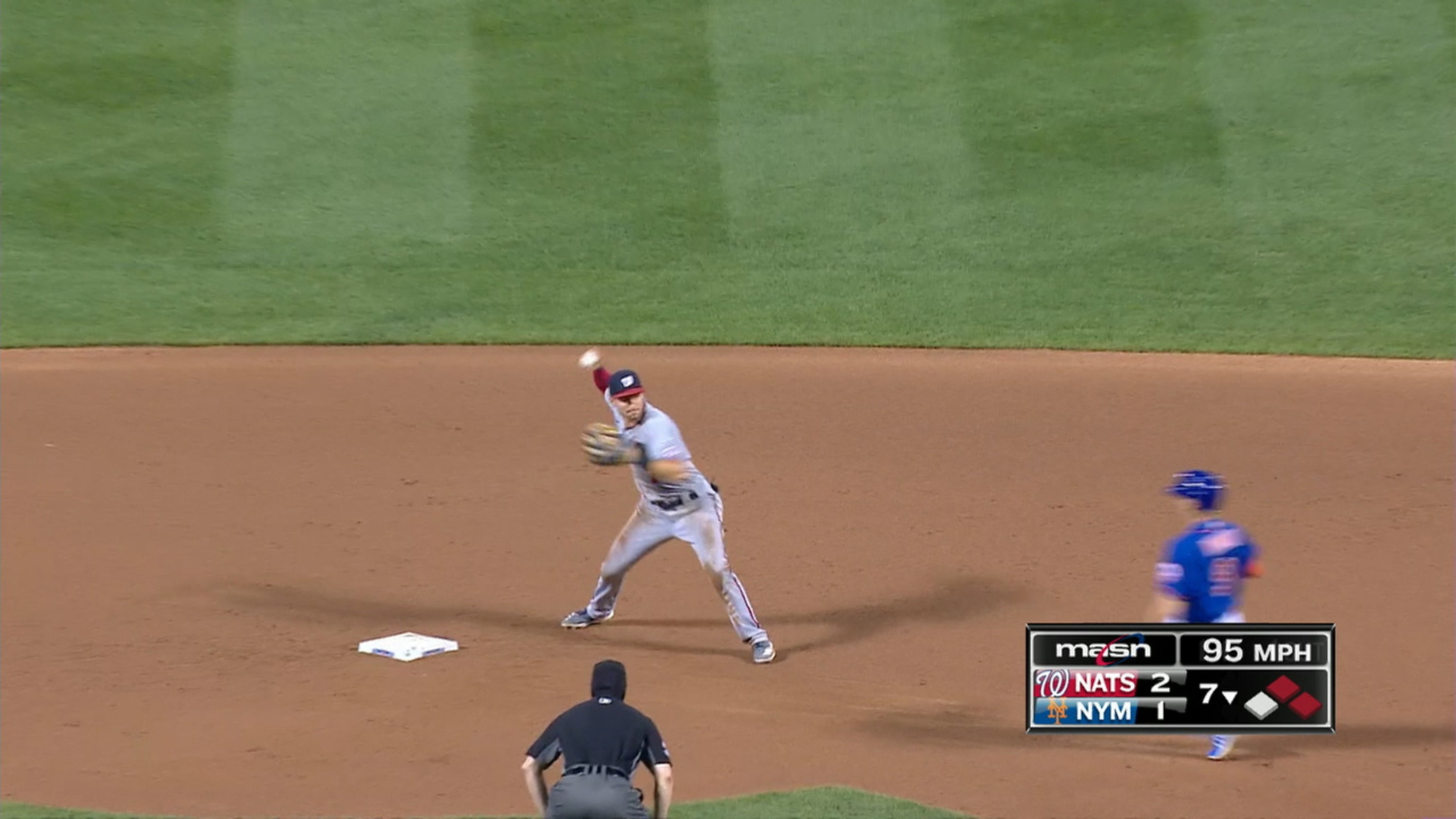 Tanner Rainey gets out of jam
