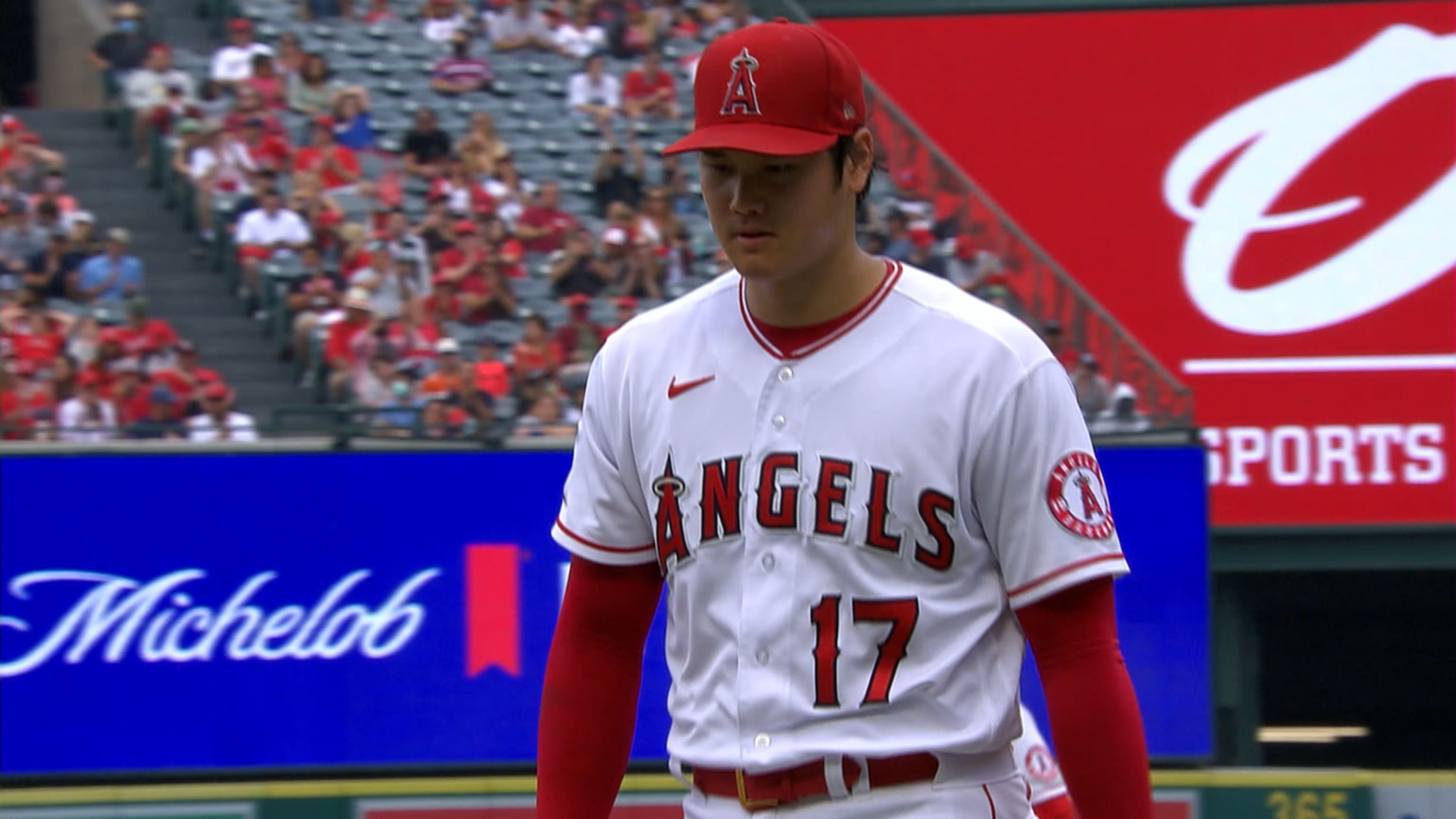 Shohei Ohtani had the highest selling jersey in MLB this season 👀📈 