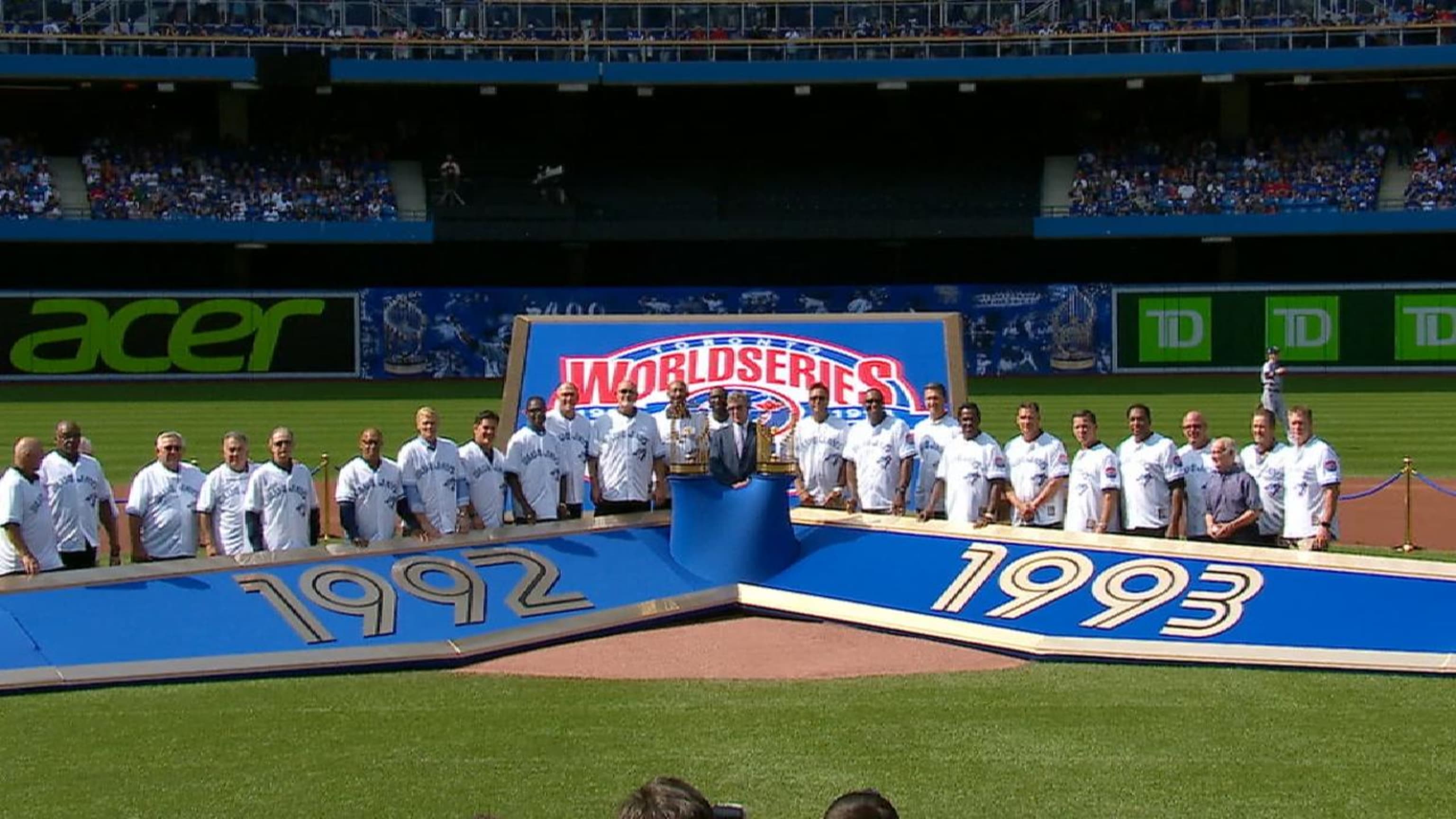 Blue Jays Statues For Next Stadium