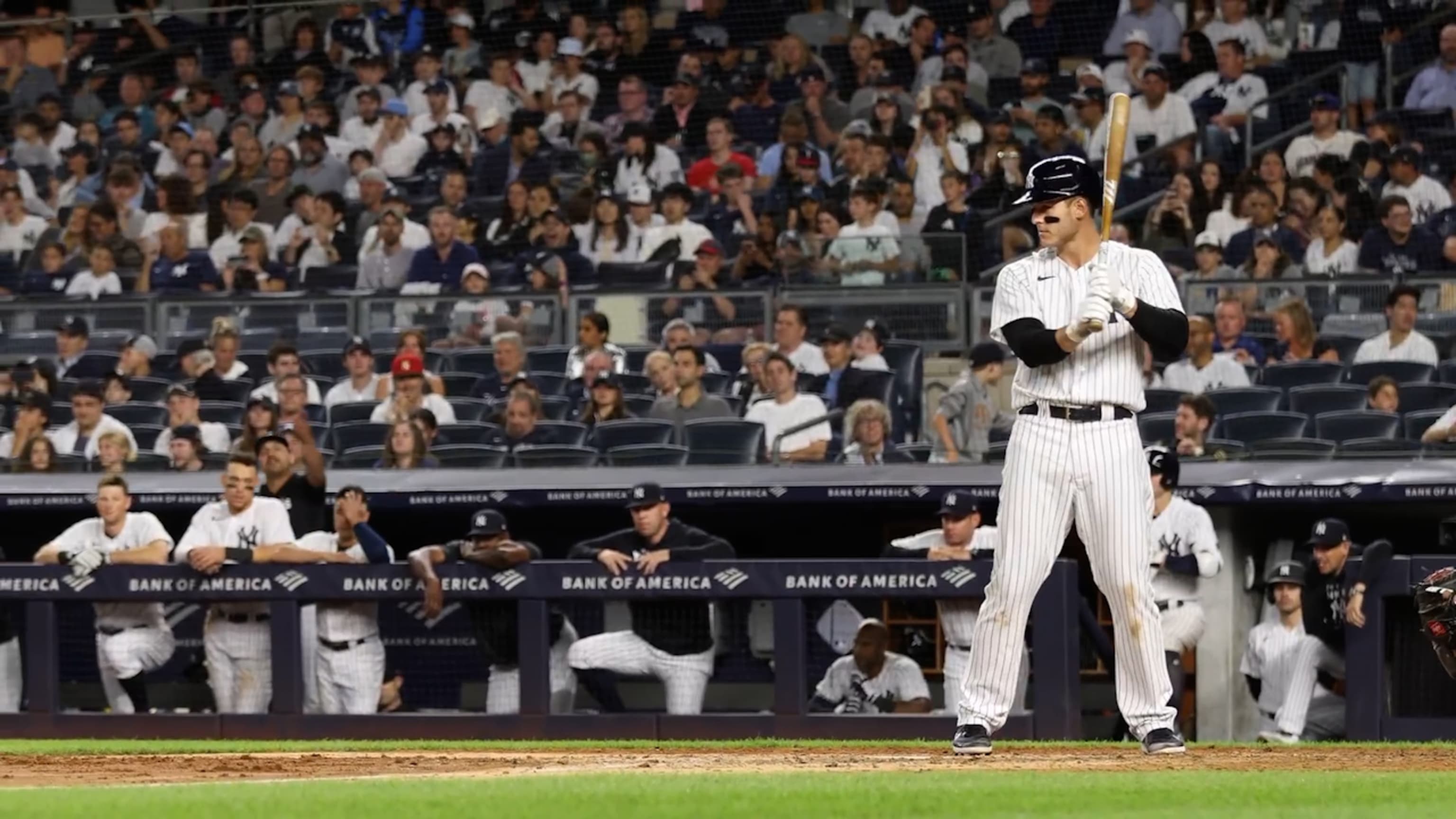 Anthony Rizzo ends homer-less drought, Yankees sweep Royals