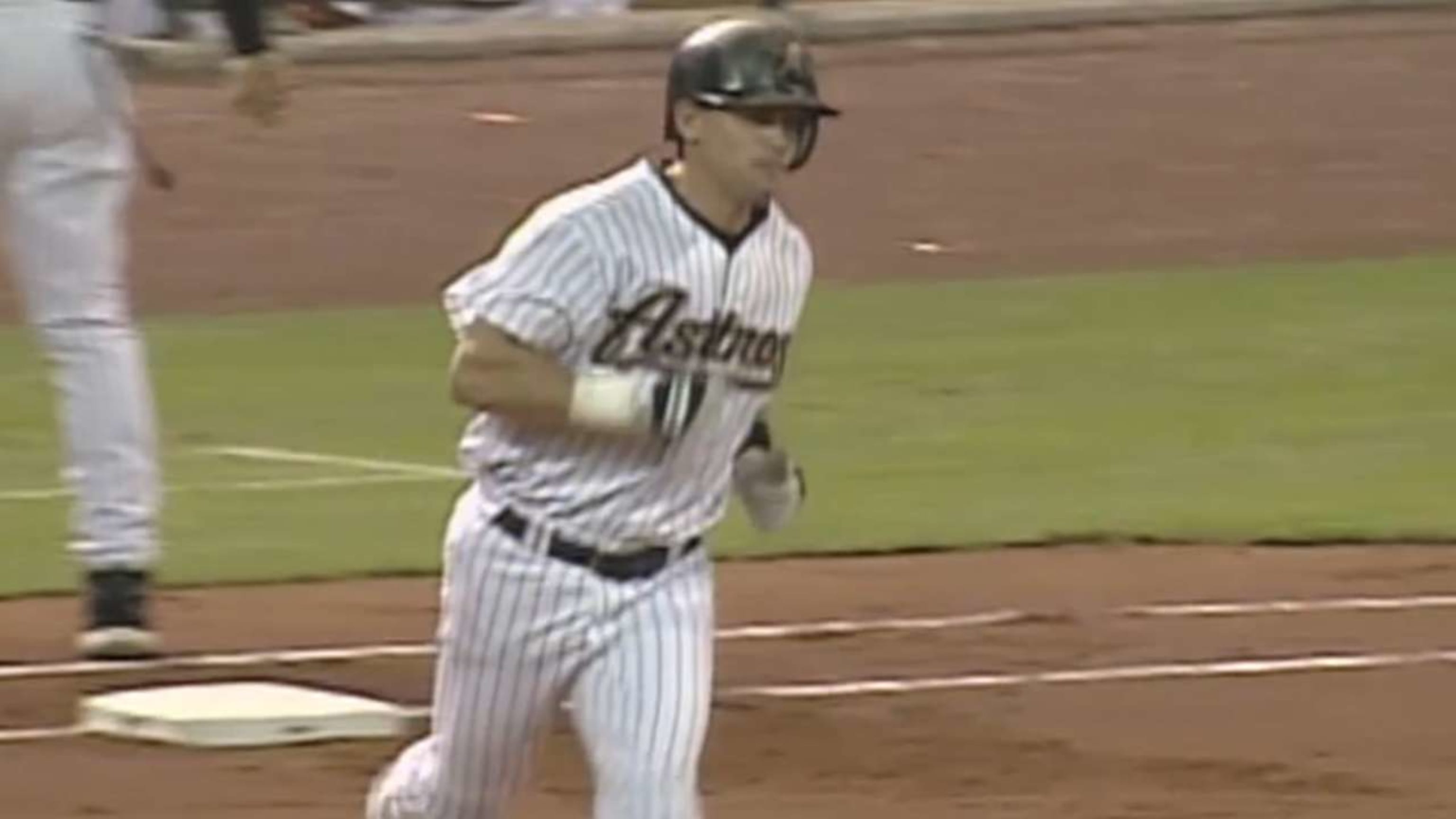 Biggio's 8th leadoff HR of '01