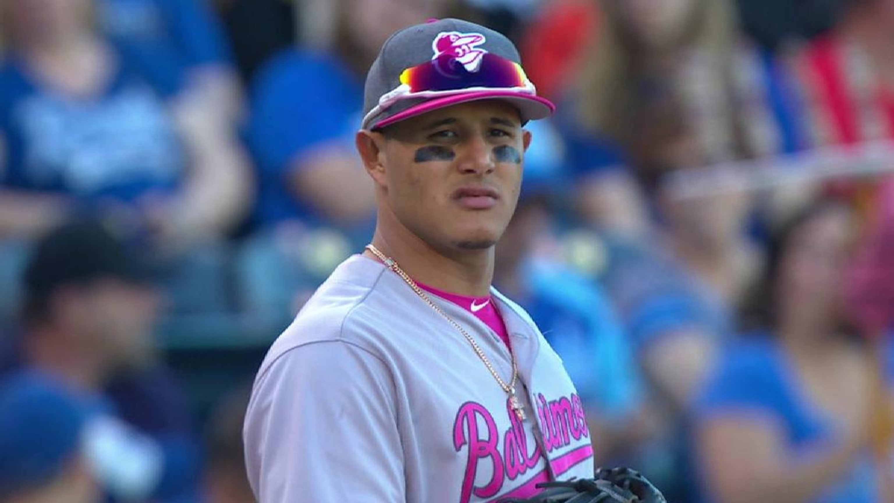 Baseball players look better in pink on Mother's Day - CGTN