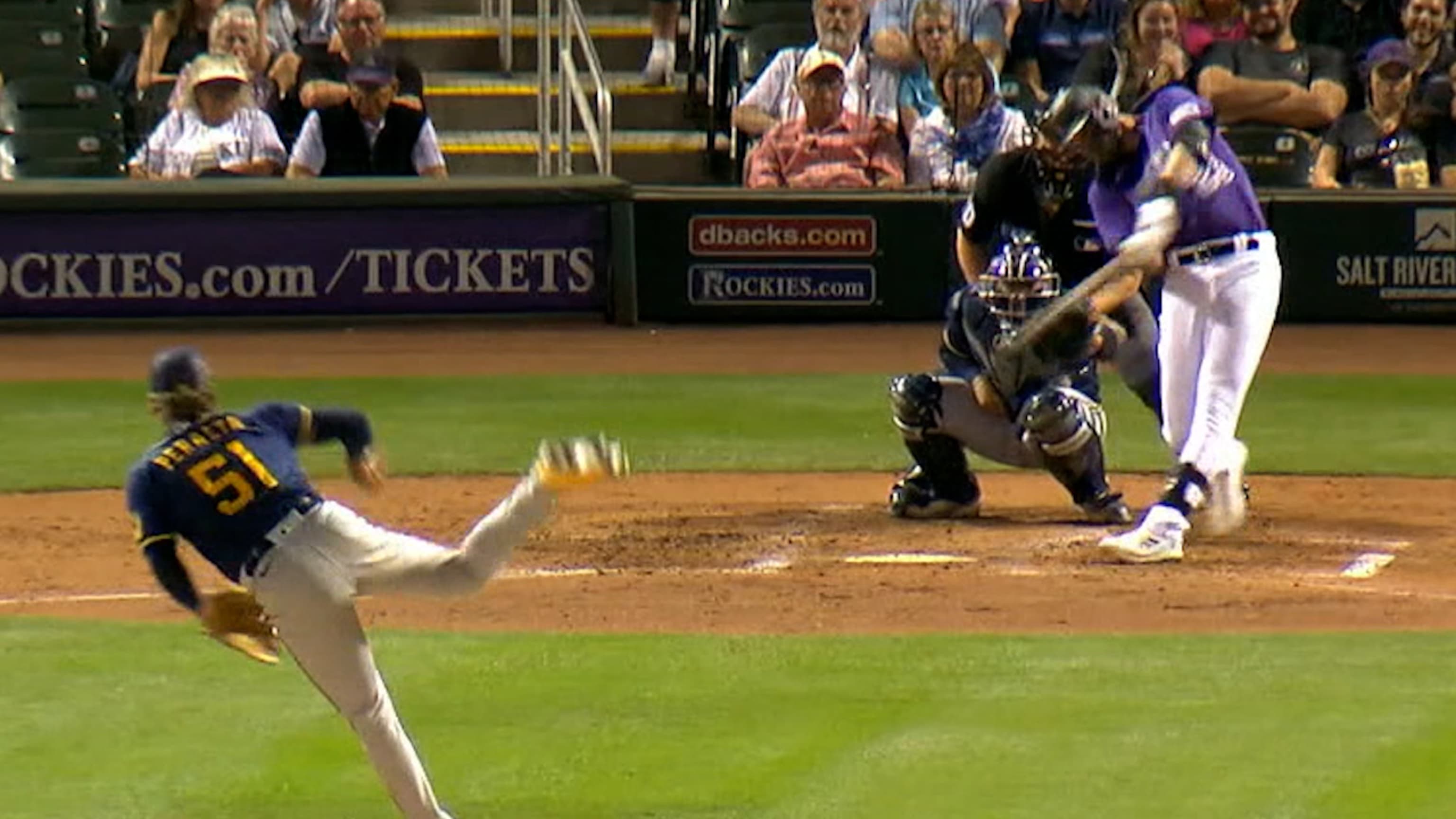 Kris Bryant trae 2 con doble 