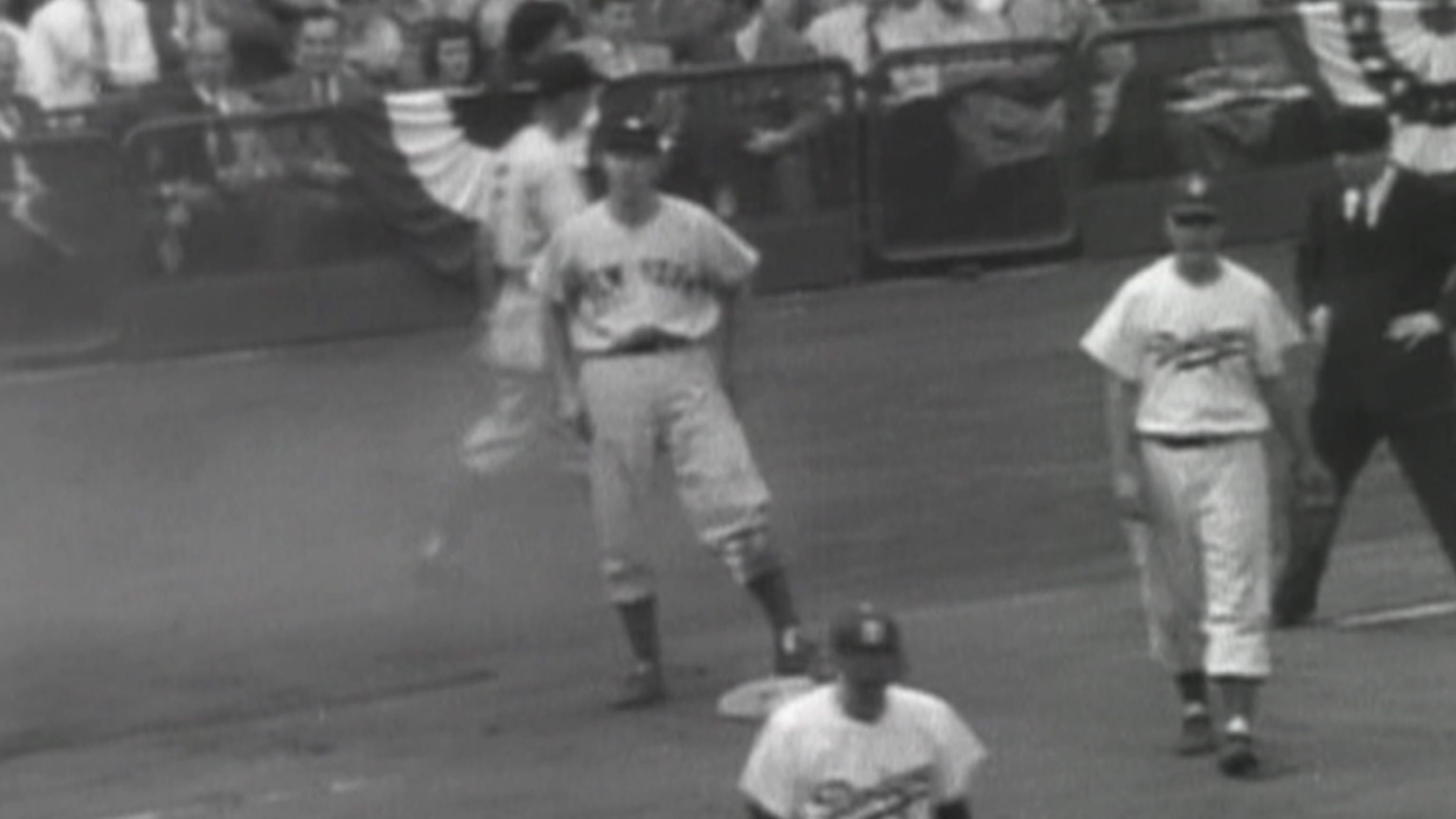 Brown's bases-clearing triple