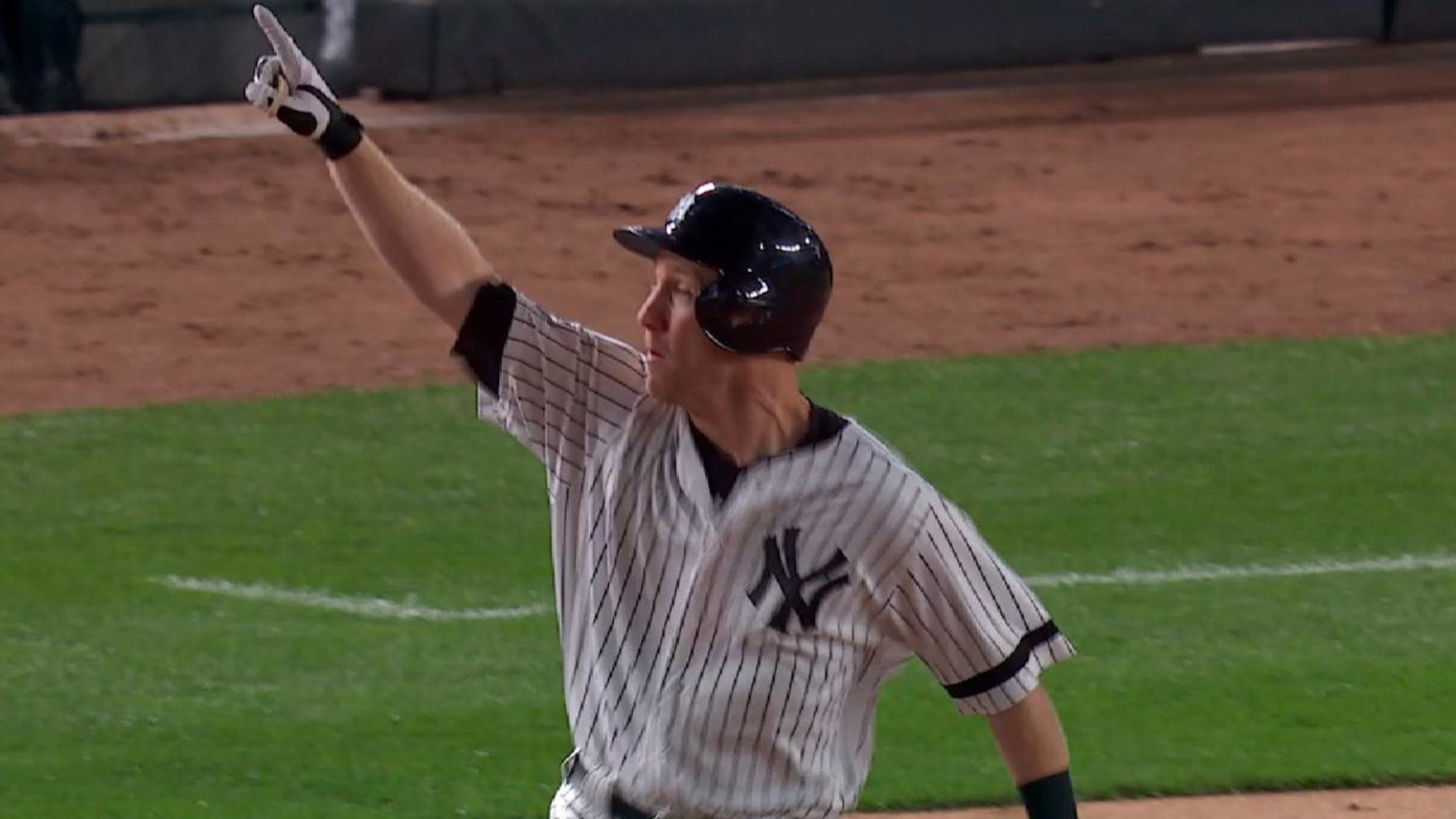 Todd Frazier threw his bat at the ball and hit a three-run homer