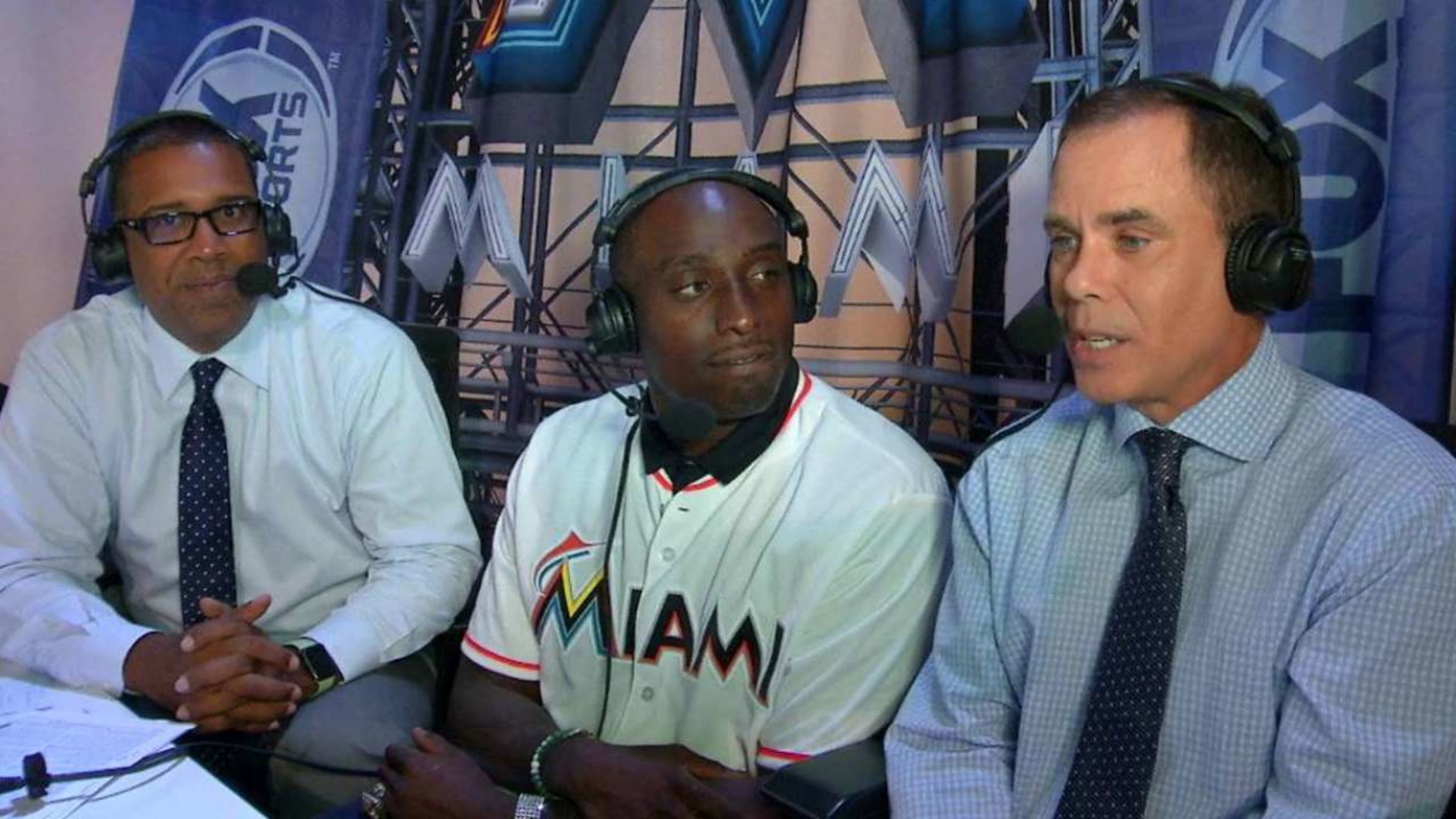 Dontrelle Willis transition from pitcher to broadcaster