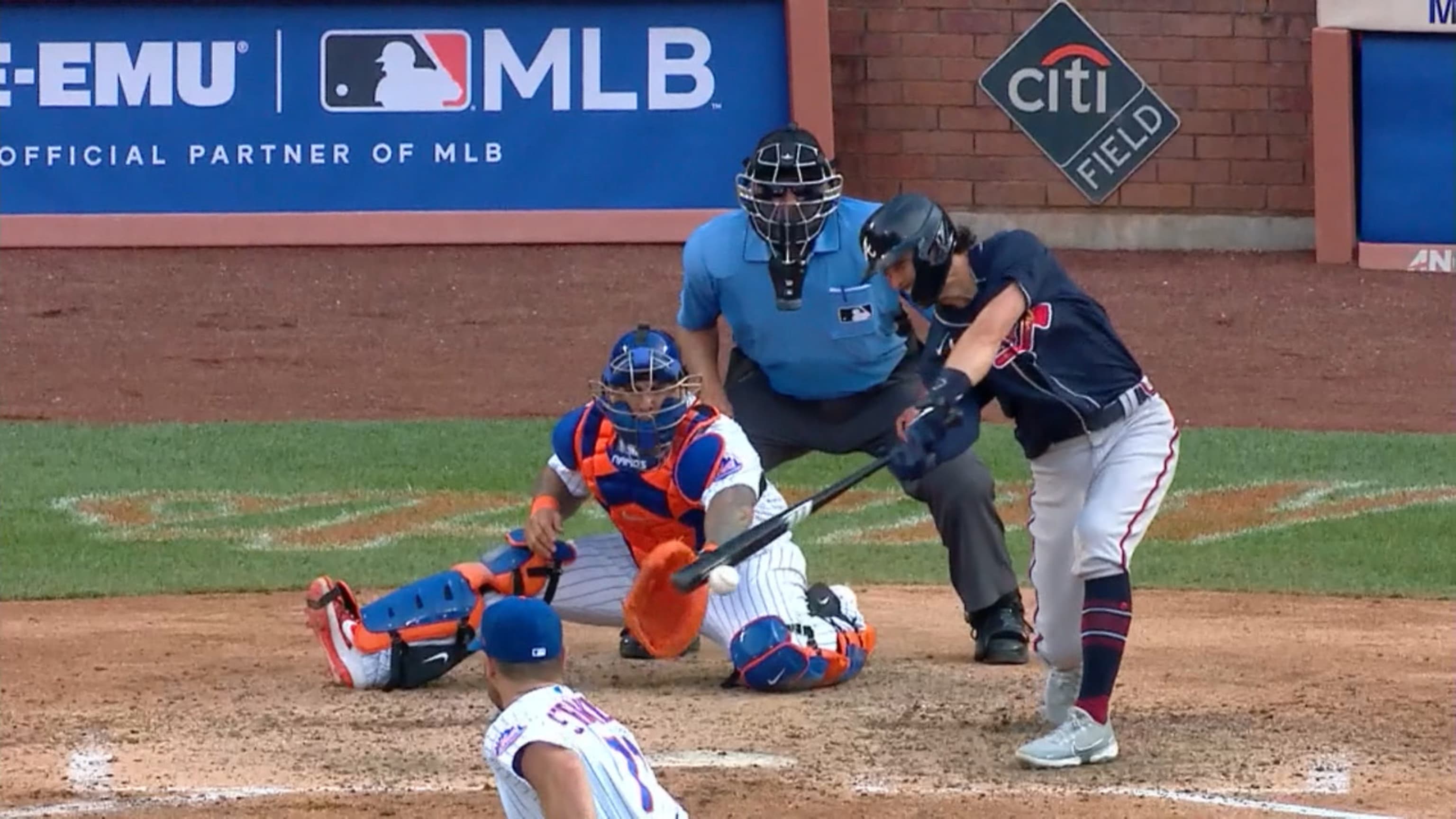 Dansby Swanson empuja la ventaja