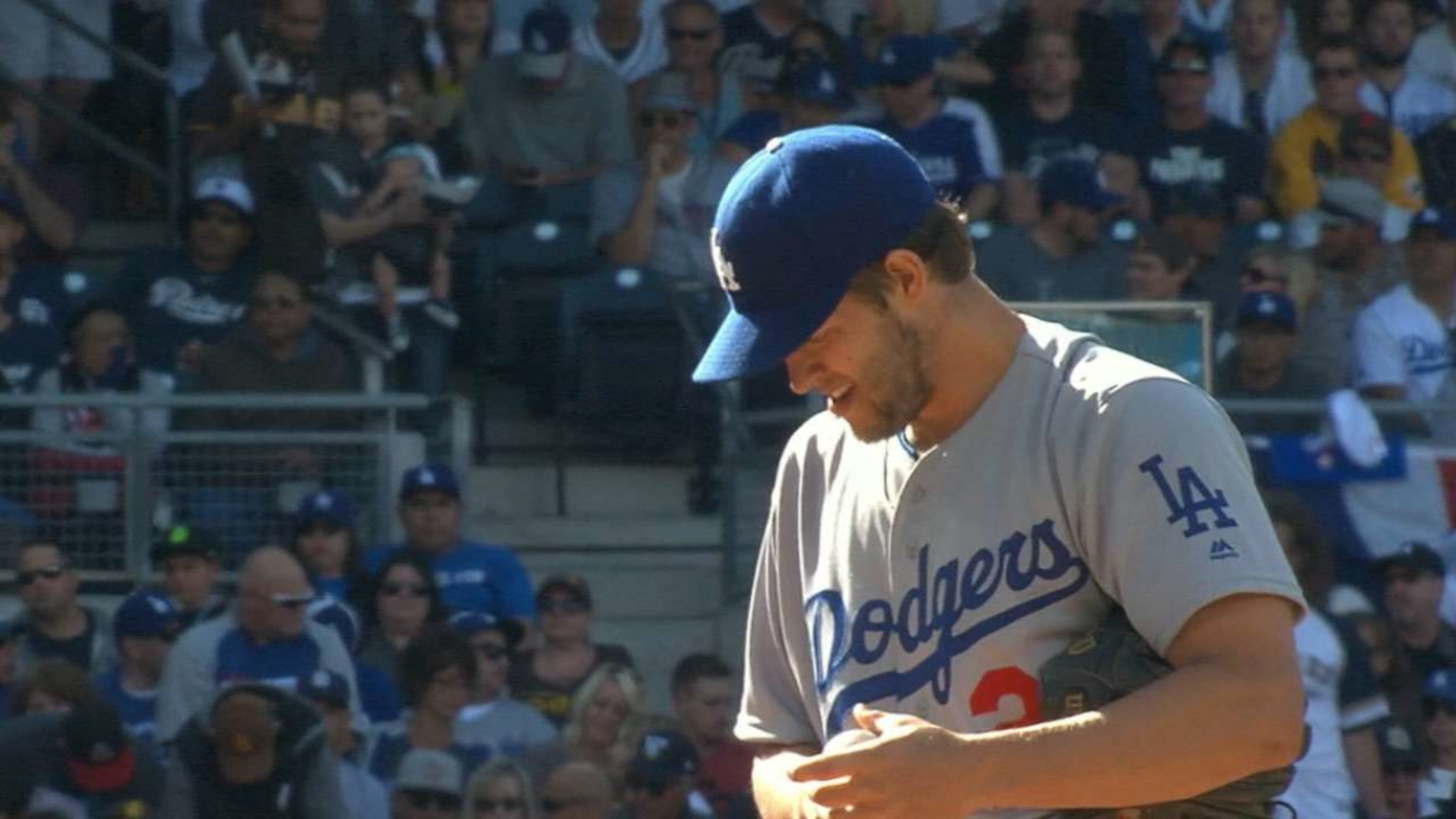 Dodgers ace Clayton Kershaw dominates Mets for career win No. 200