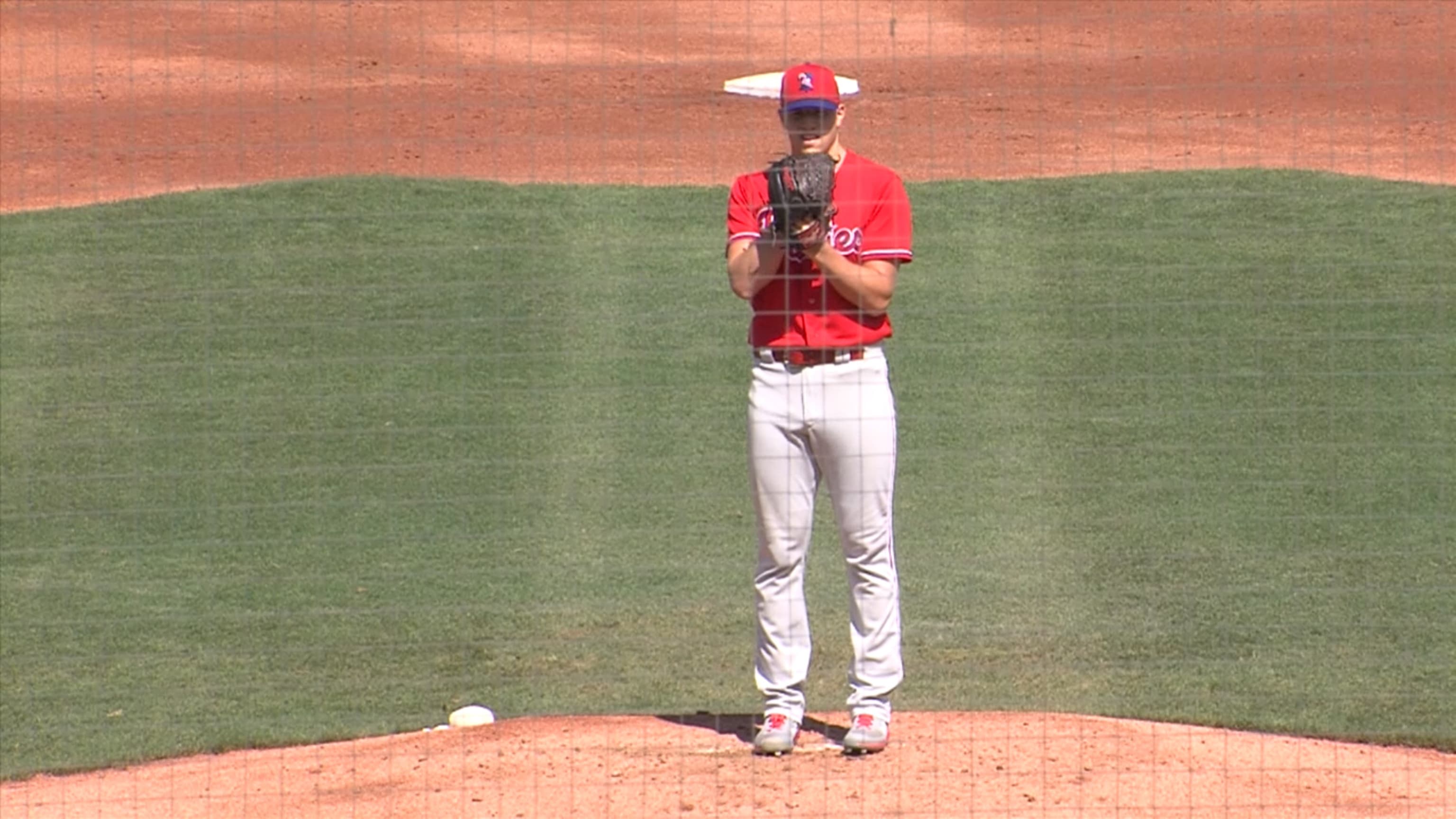 Nick Pivetta poncha a cinco