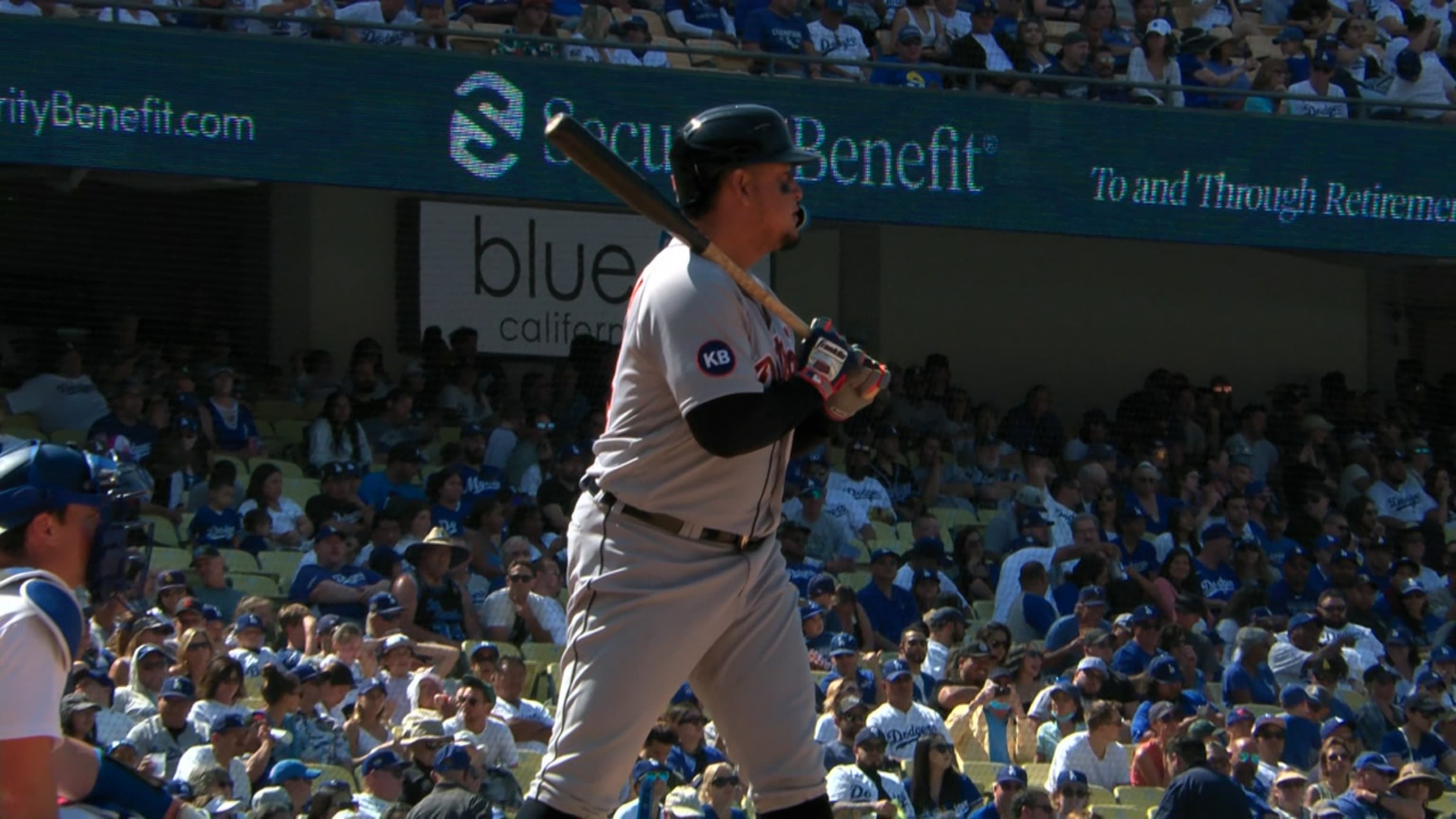 Cabrera detona jonrón de 2 rayas