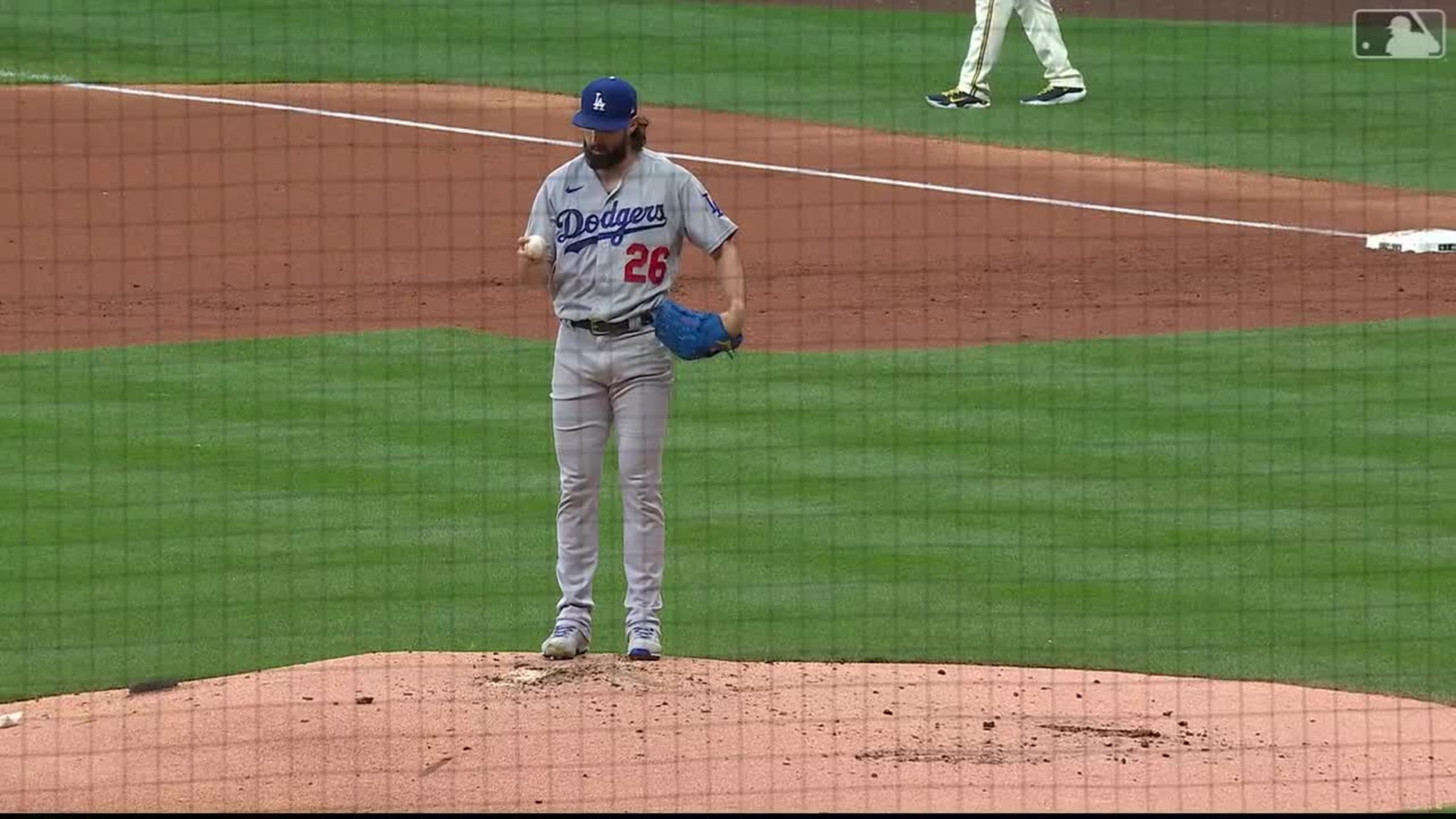 Gonsolin earns 1st career win as Dodgers rout Cardinals