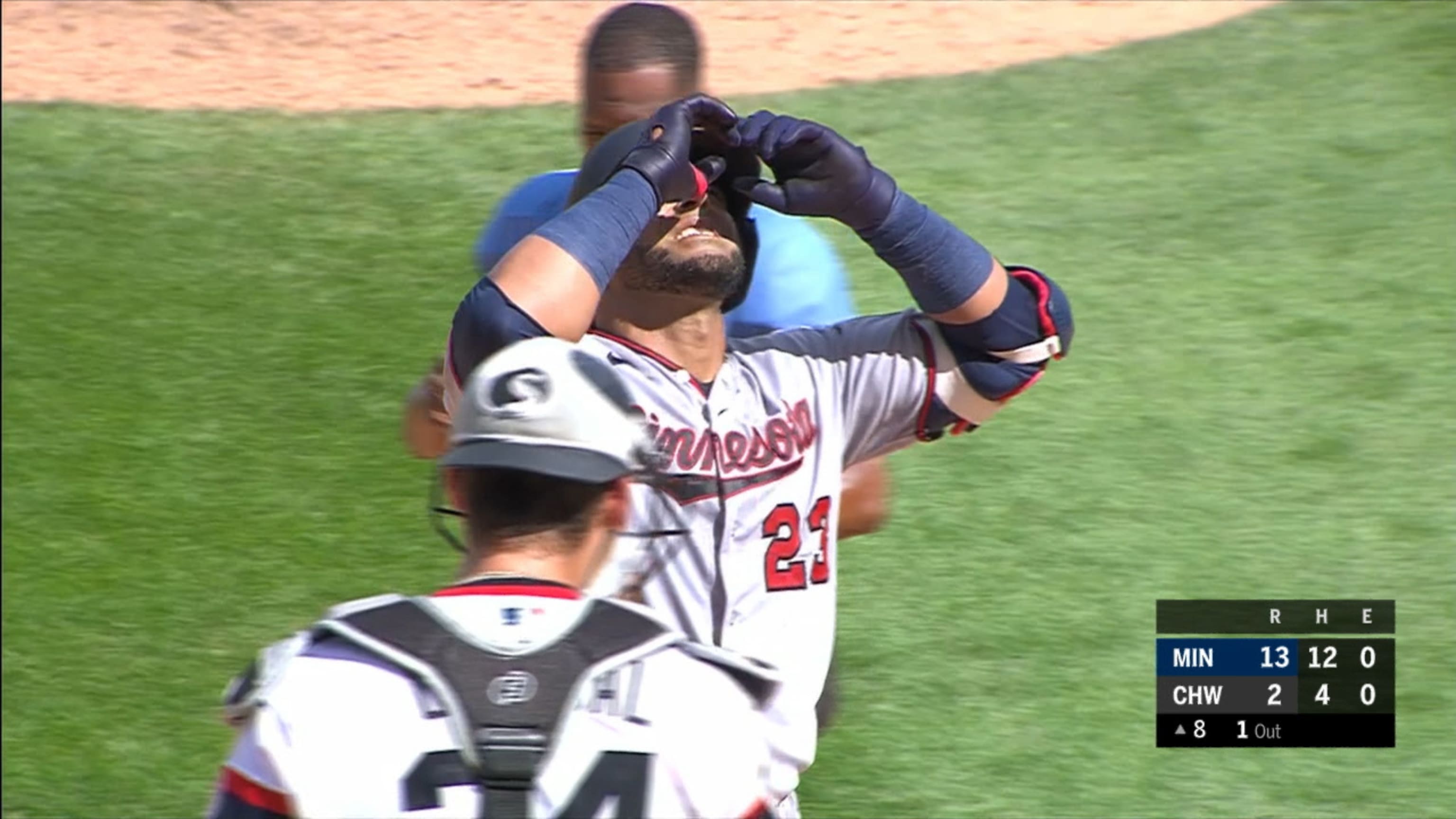 Cruz produce 3 con su 2d HR