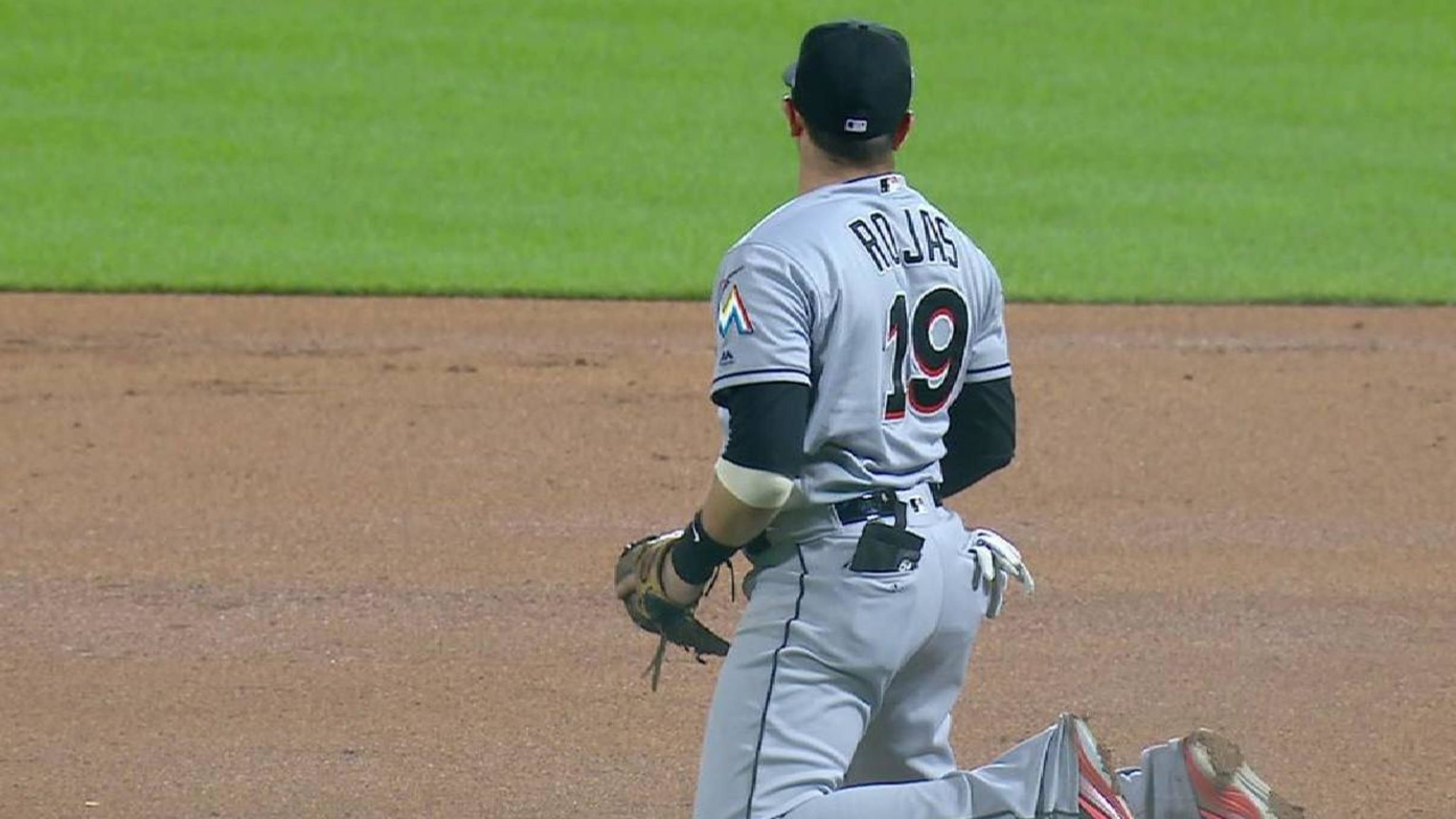 Rojas' diving catch