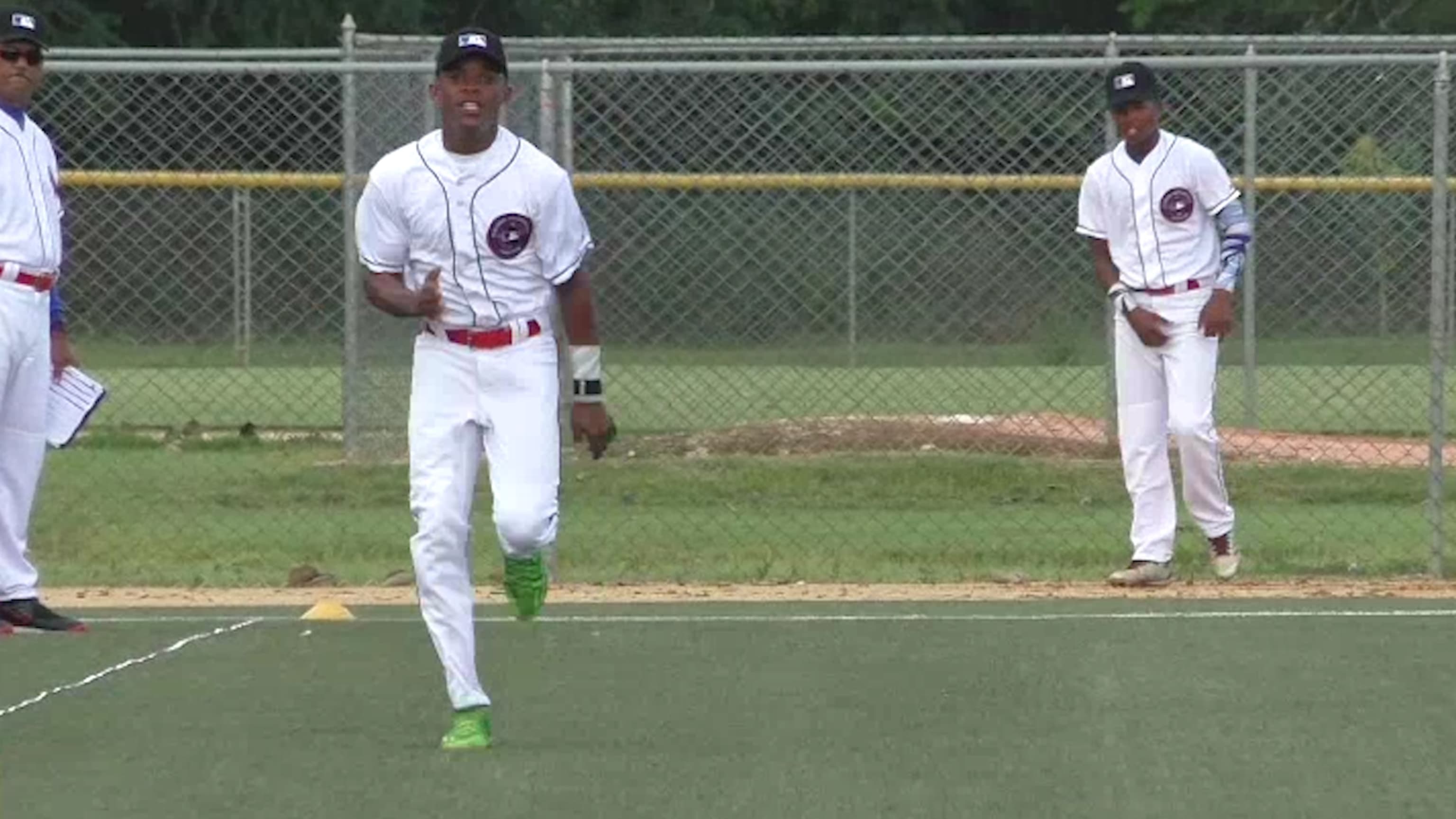 Top Int'l Prospects: Cruz, SS