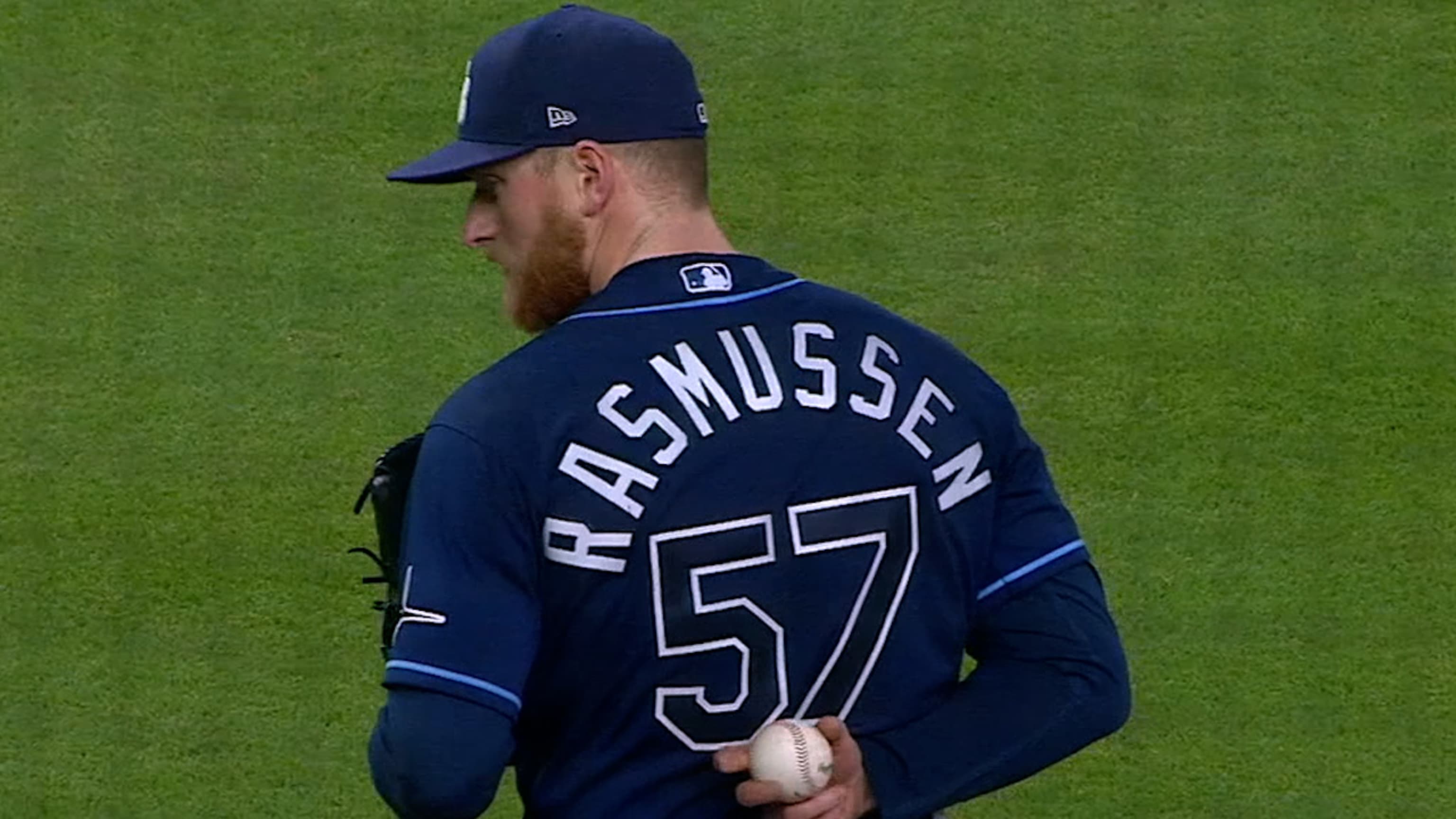 Rasmussen domina en la loma