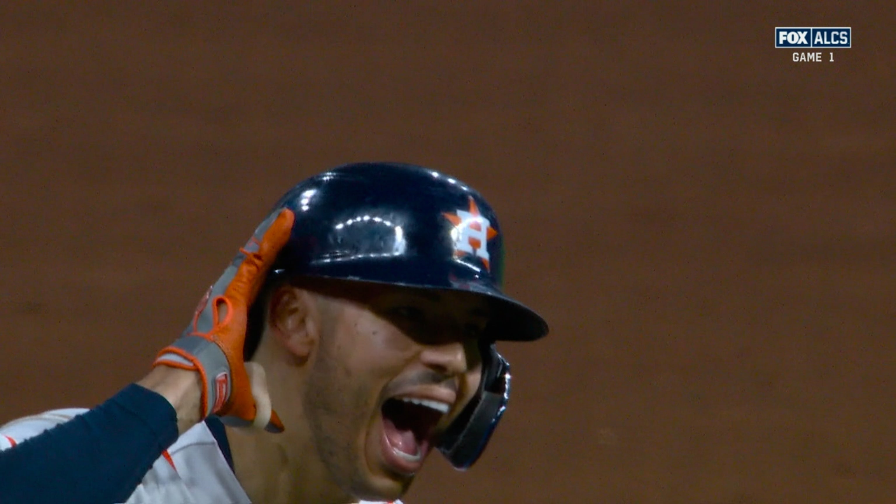 Correa pega jonrón solitario