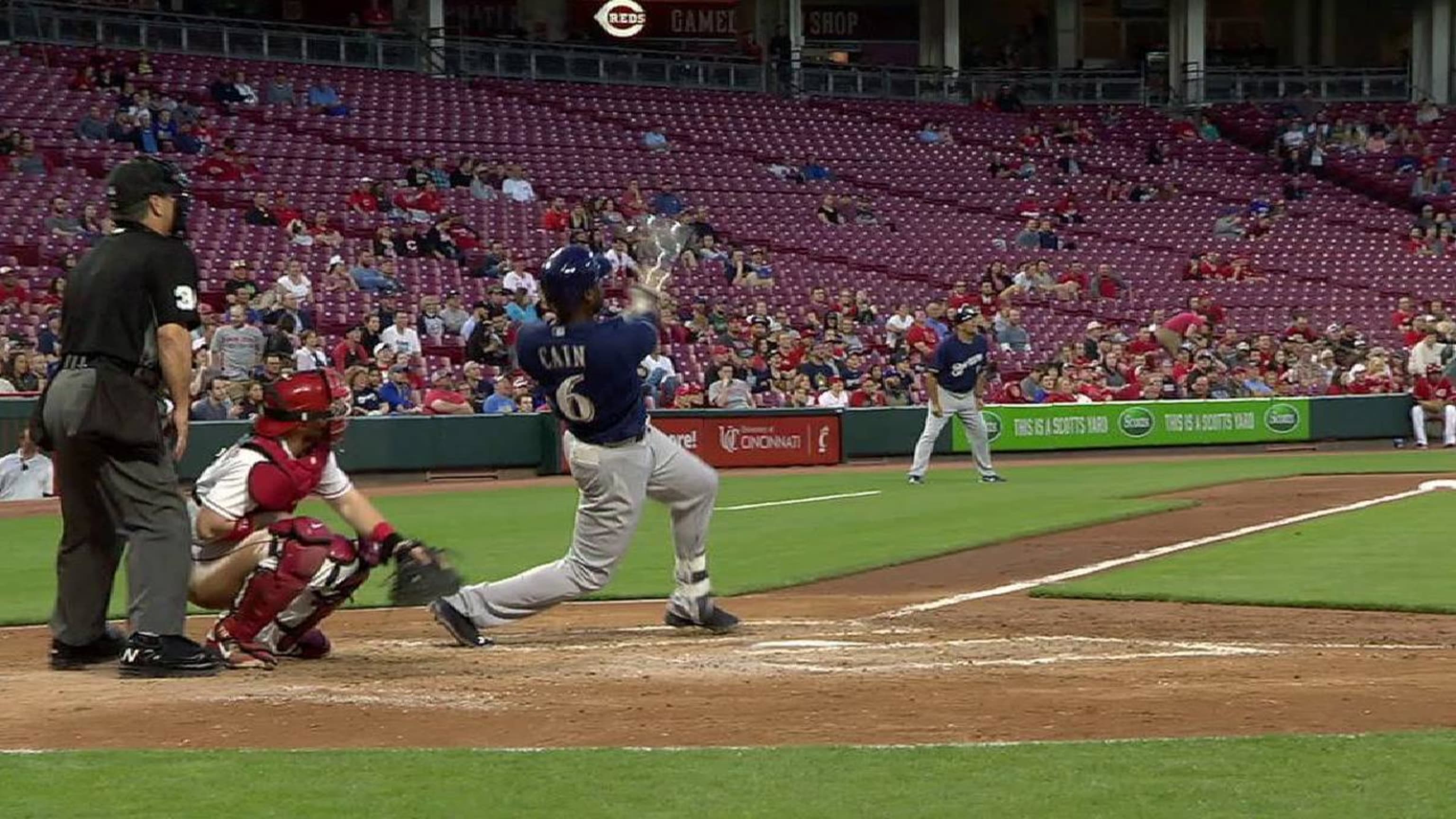 Cain's 2-run home run