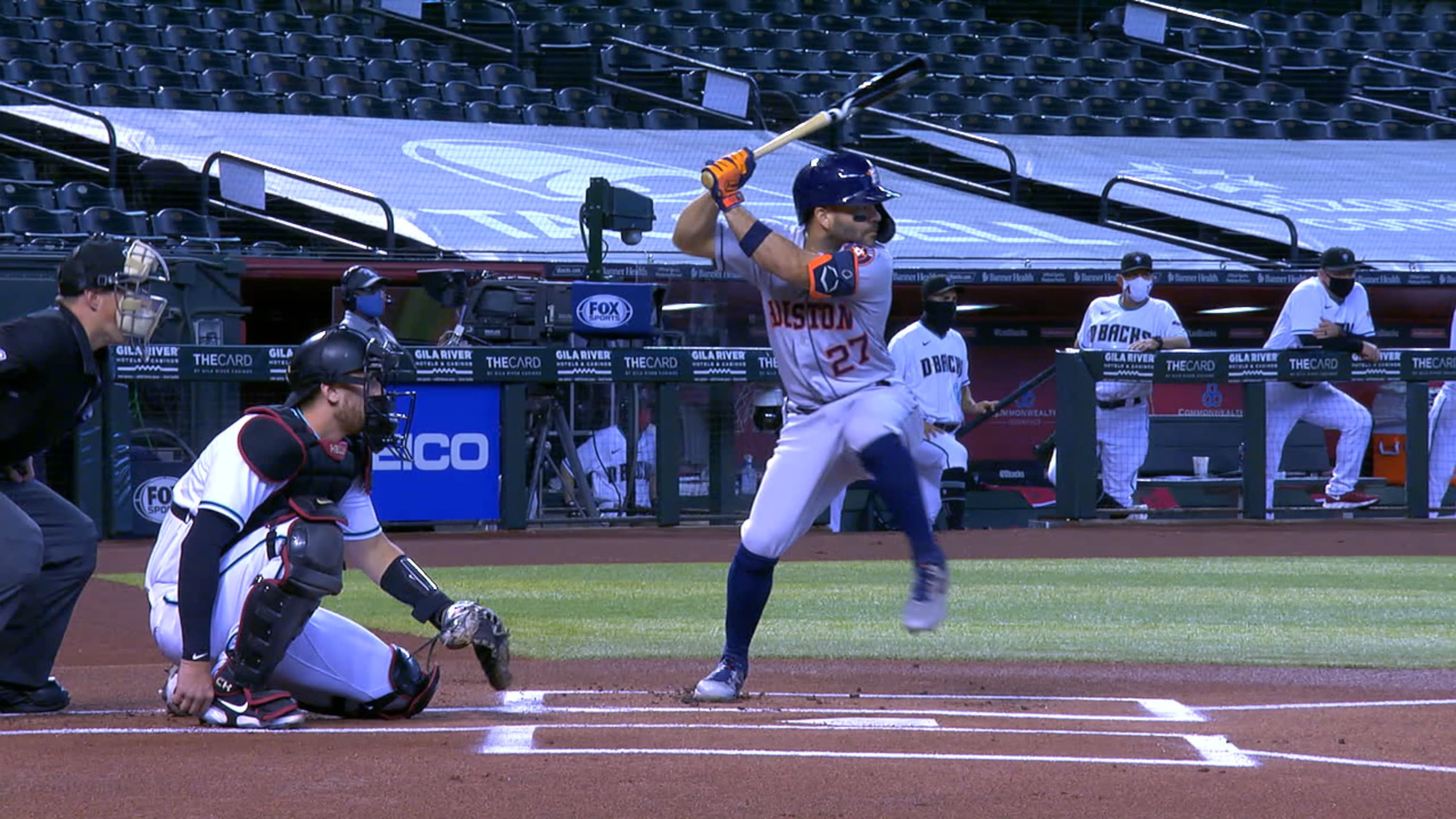 José Altuve la bota ante Bumgarner