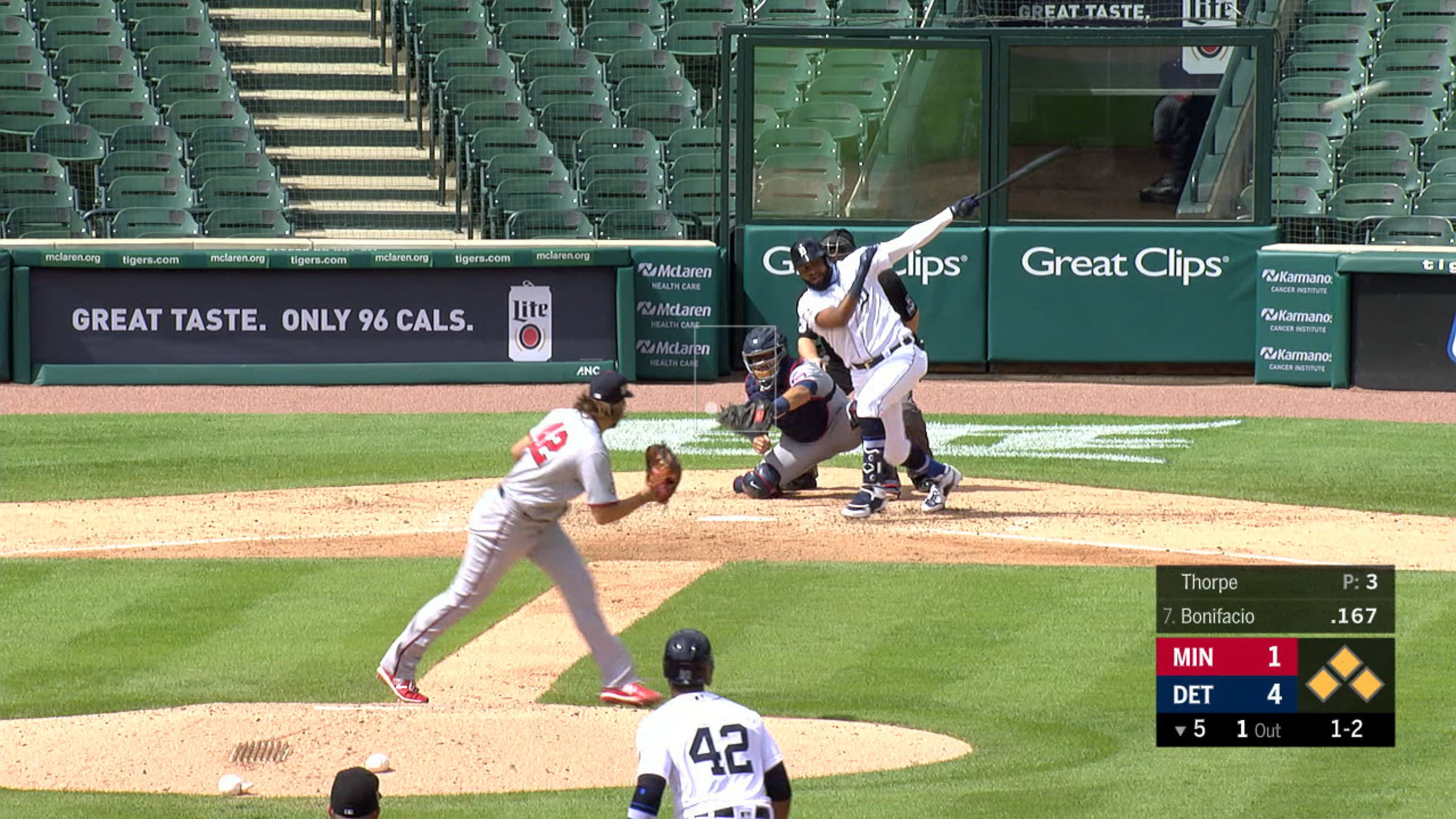 Jorge Bonifacio's 2-run single