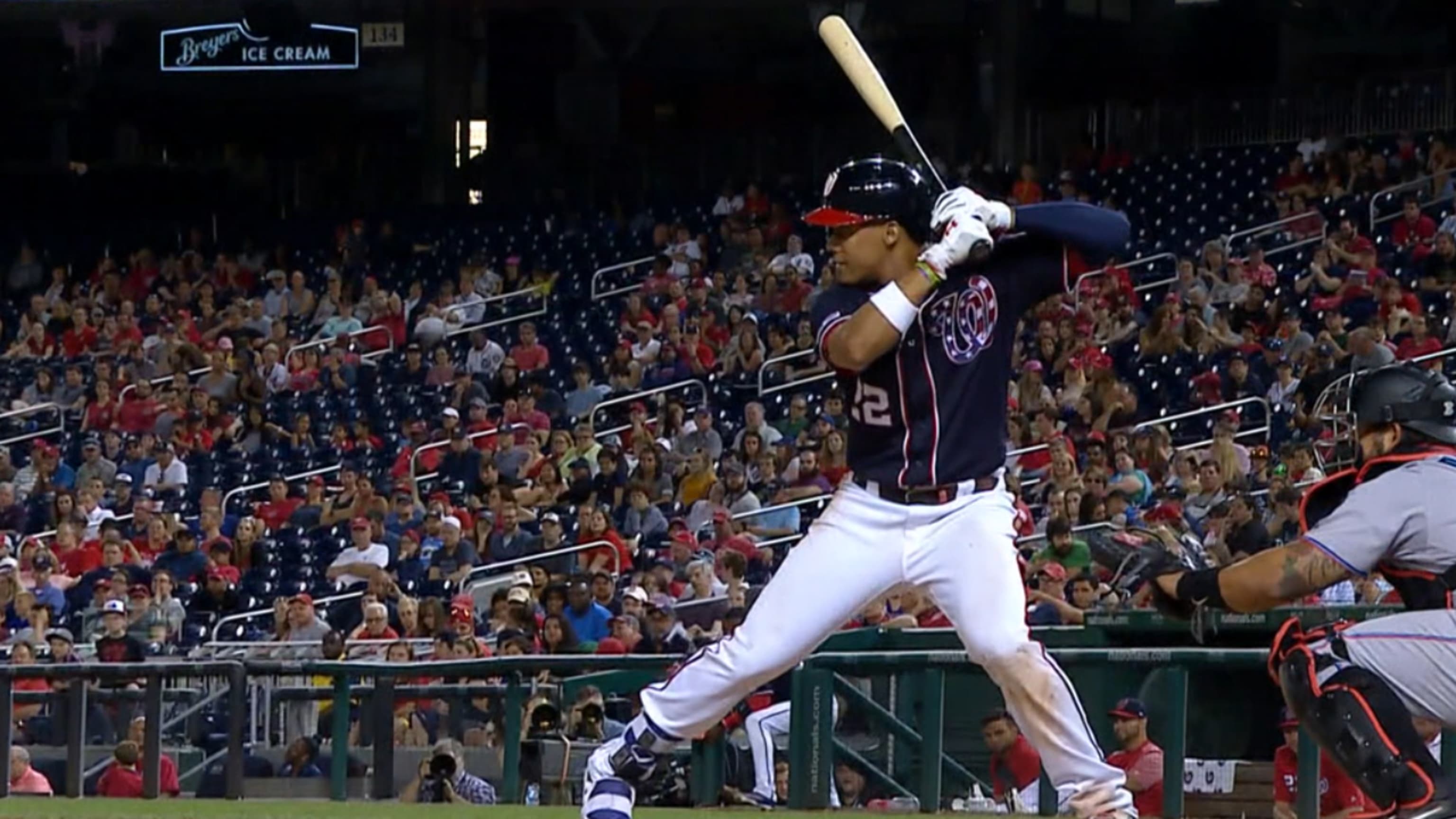 Soto dispara HR de 3 carreras