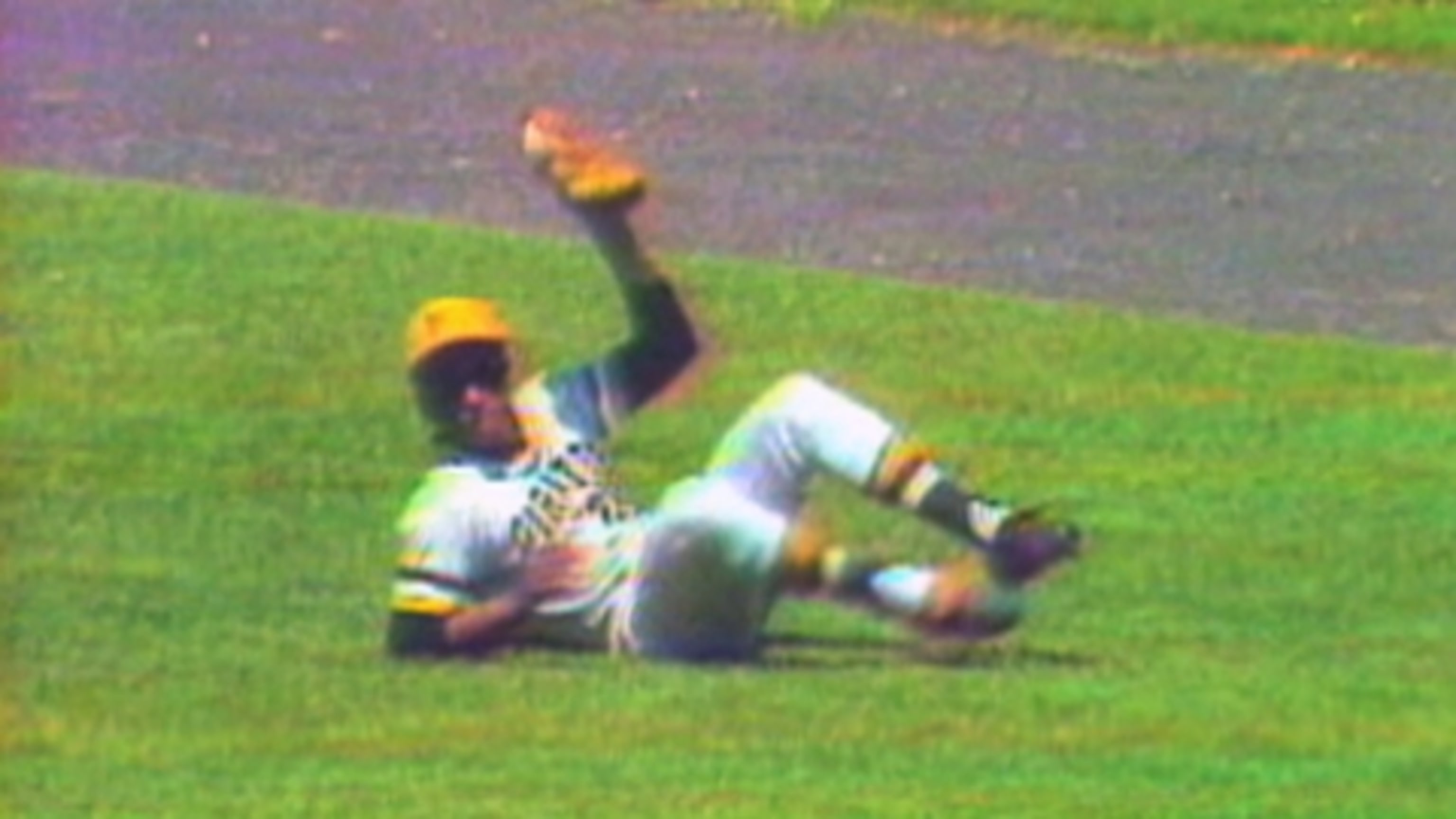 PIT: Roberto Clemente, No. 21