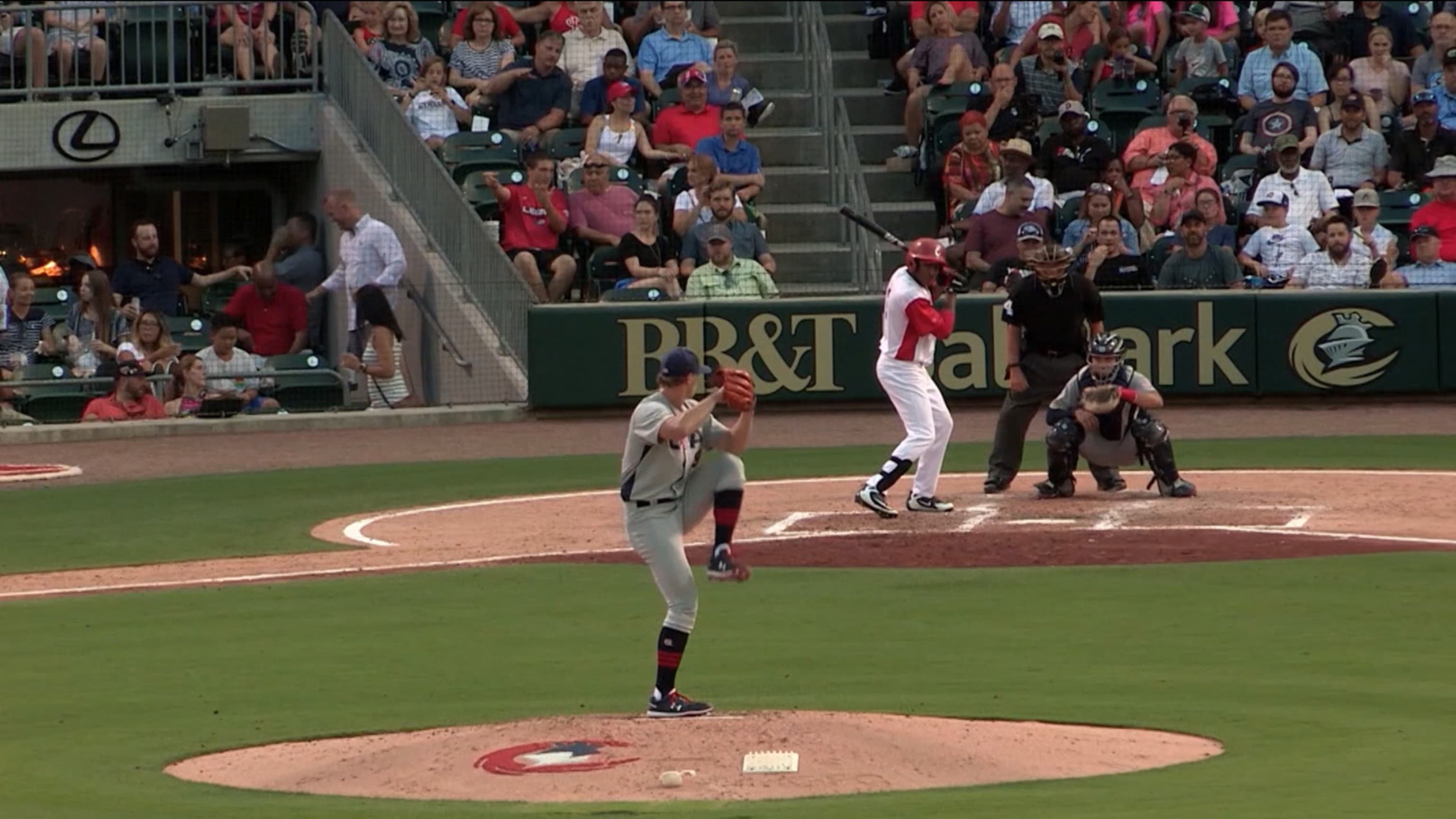 Padres draft RHP Wilcox No. 80