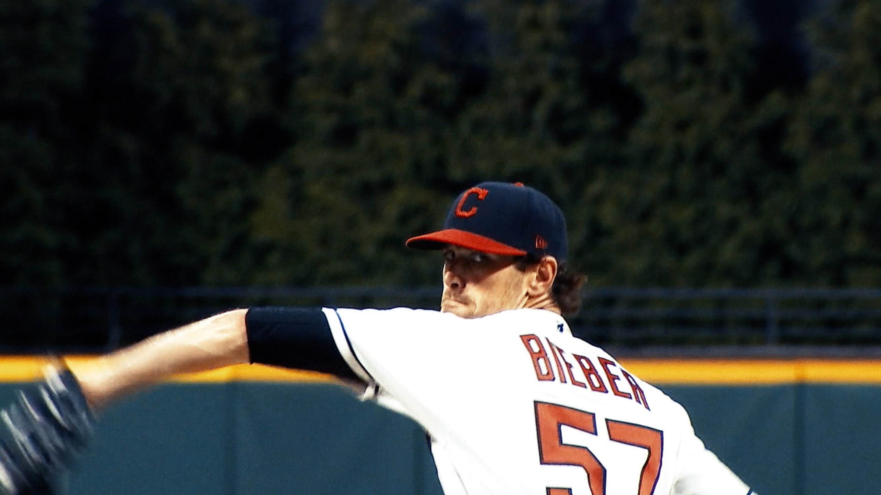 Bieber, Lanzador del Mes en la Liga Americana