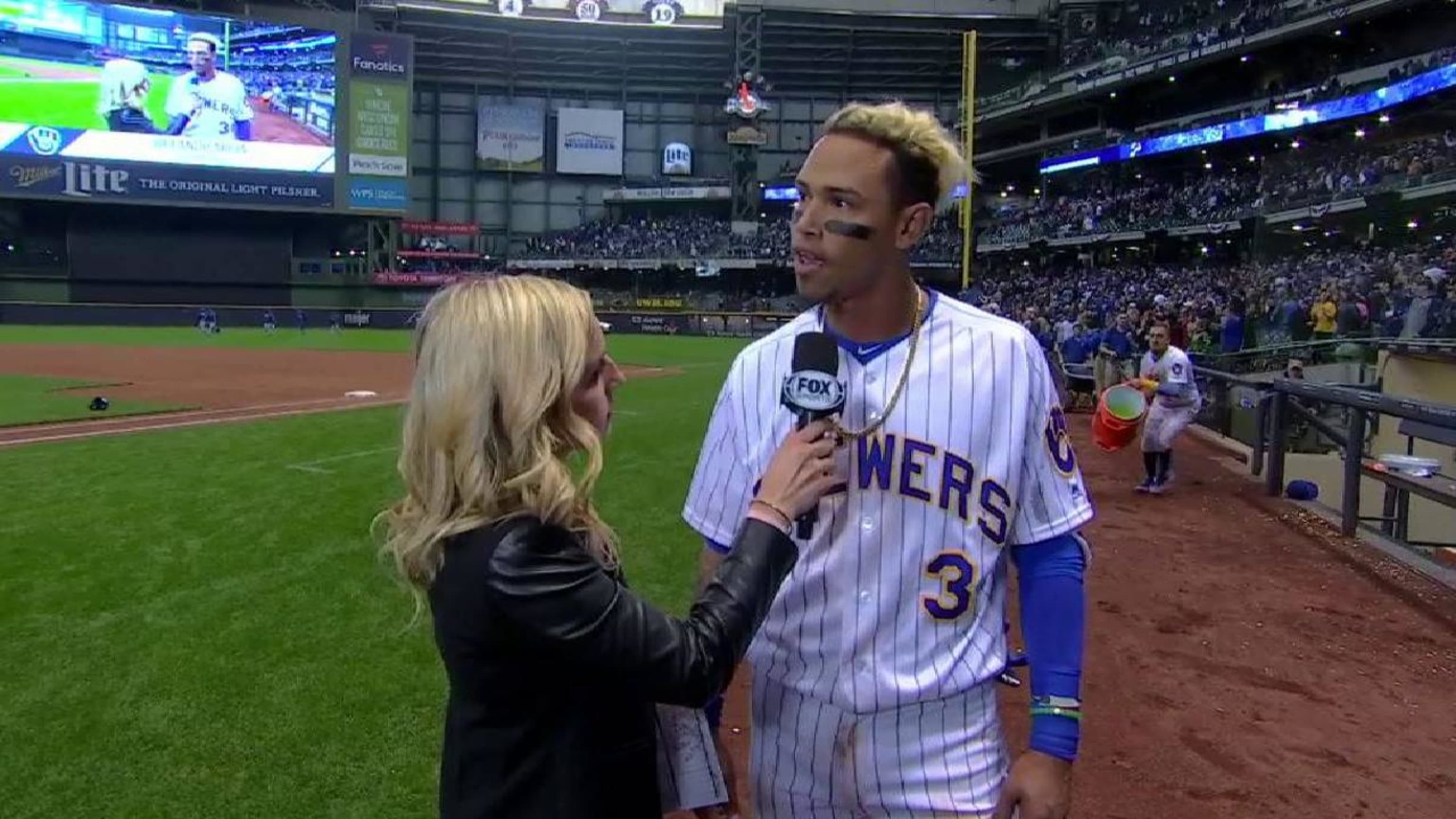 Orlando Arcia's walk-off single, 06/20/2022