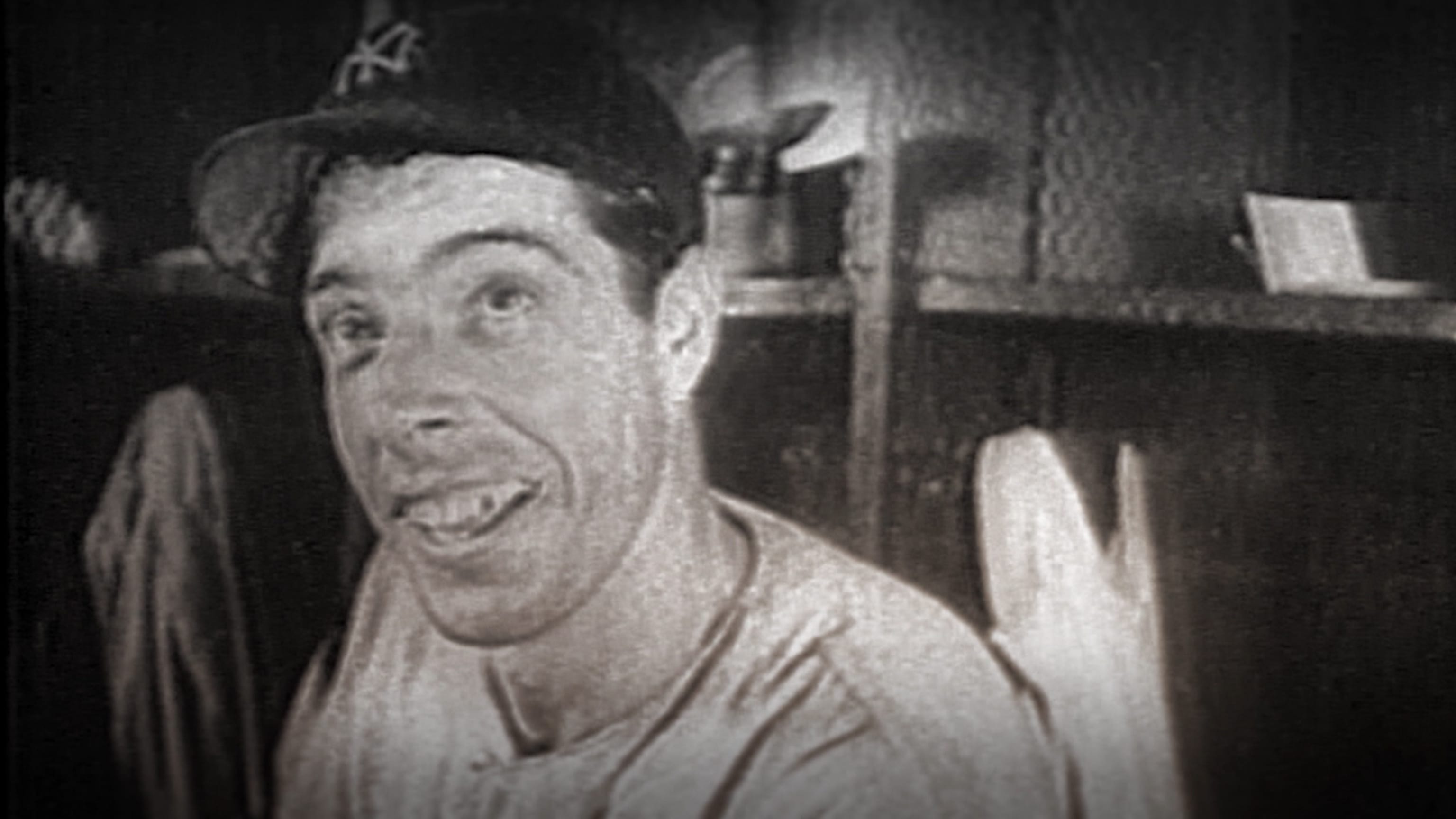 1933 Photo Documents 18-Year-Old Joe DiMaggio's Record Streak