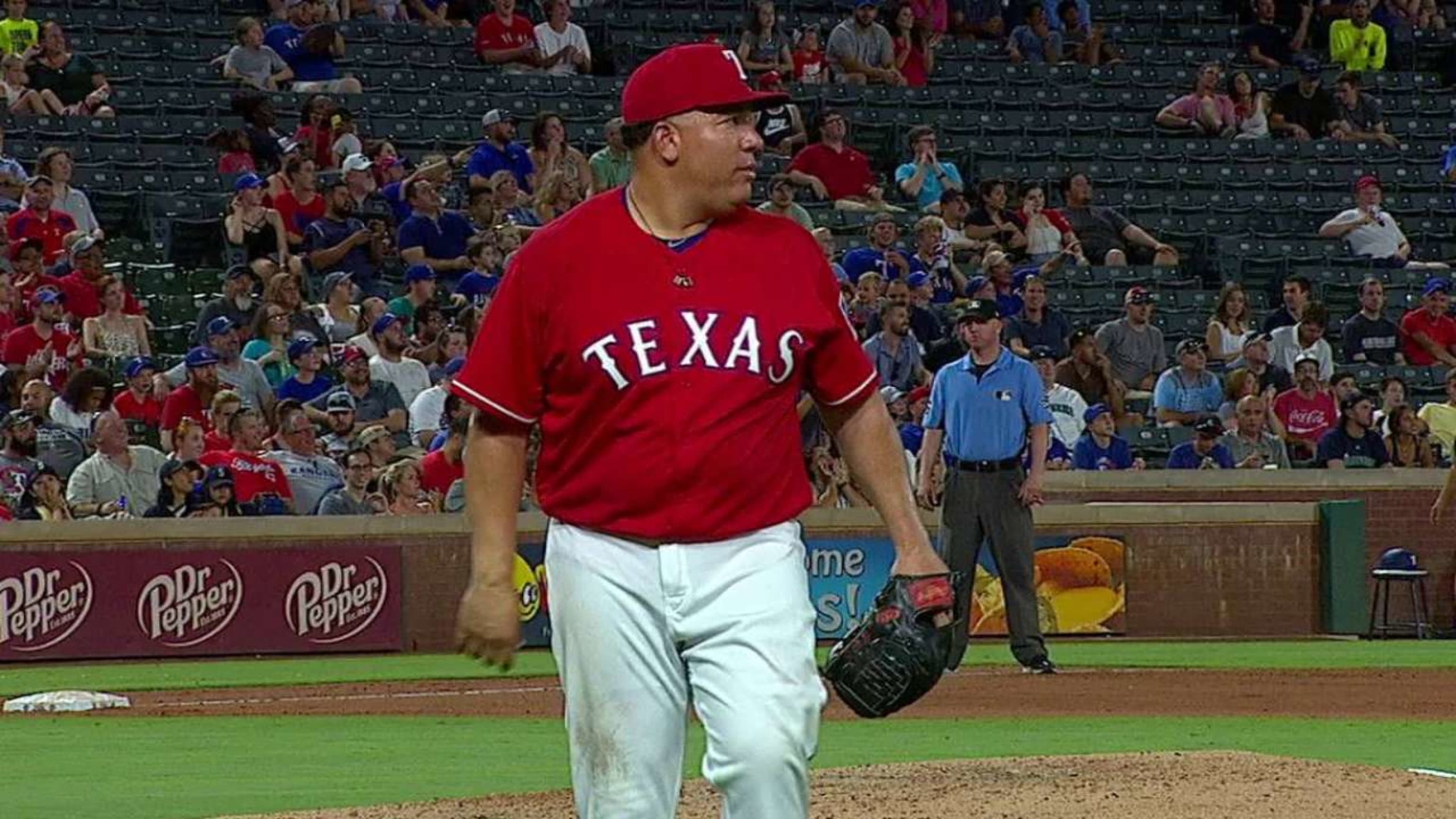 GIF -- The evolution of Bartolo Colon - ESPN