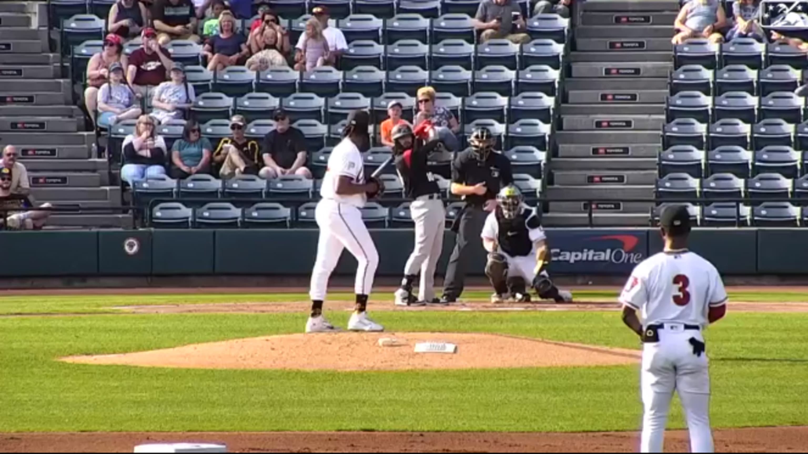 Luis Ortiz's 1st immaculate frame