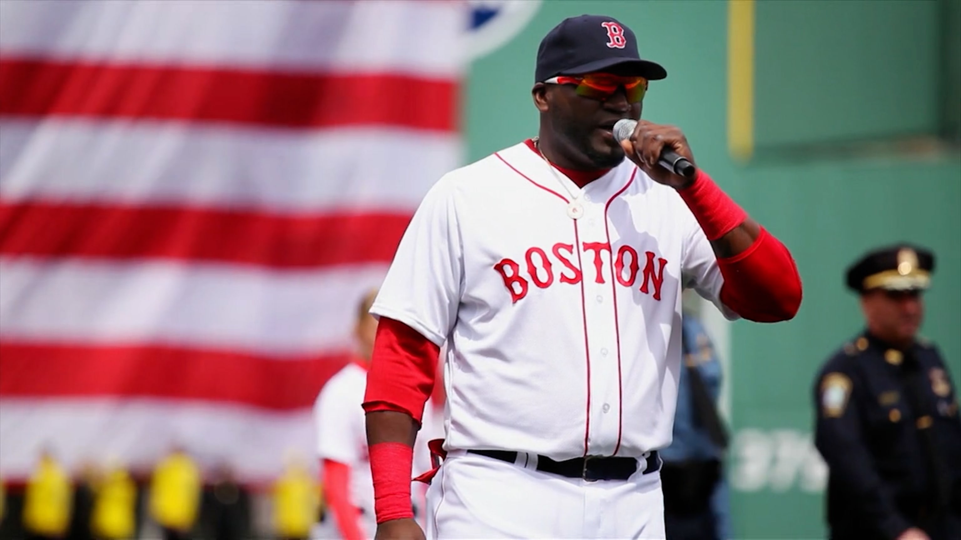 Papi! Papi!” David Ortiz tours Baseball Hall of Fame