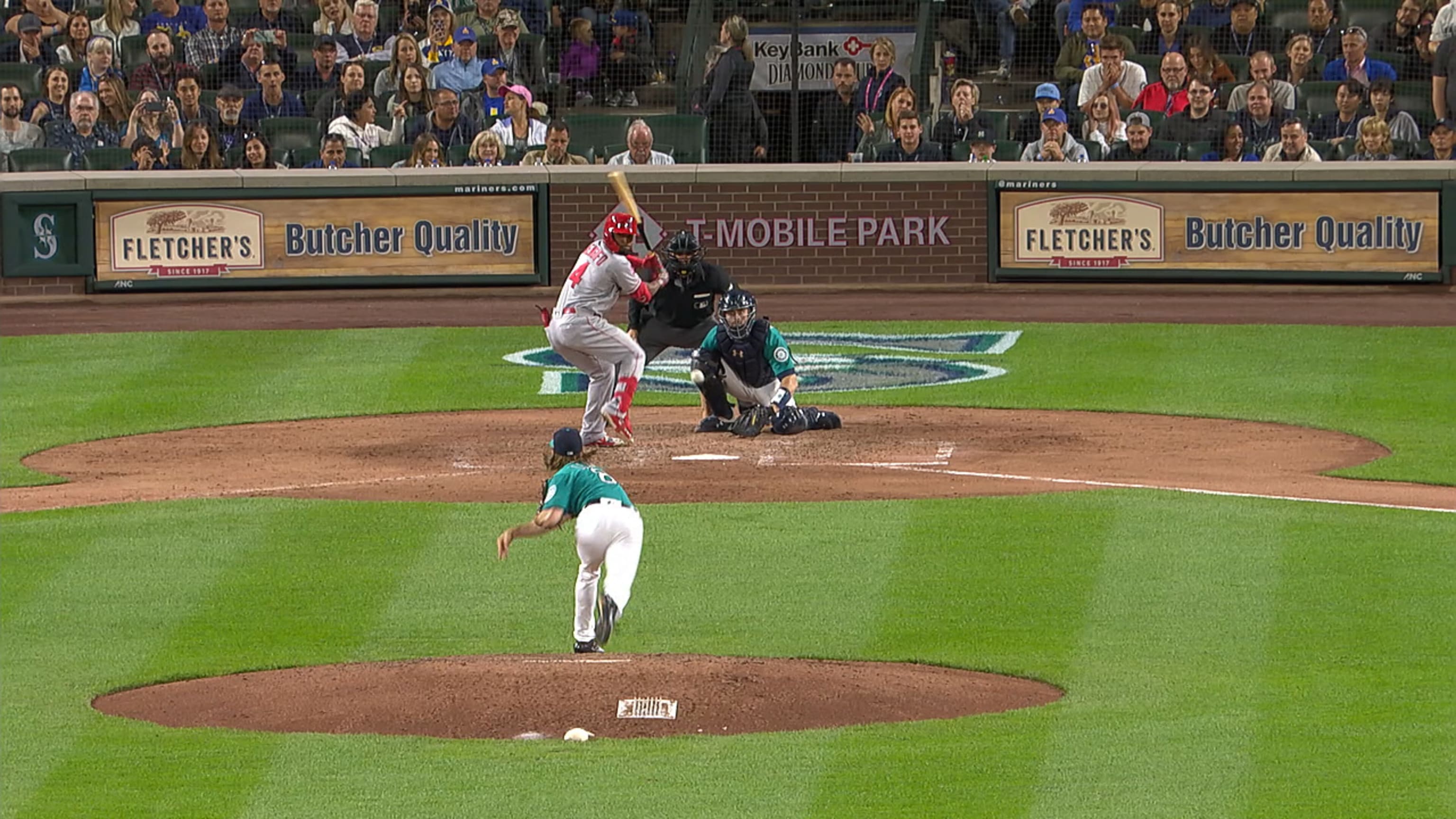 Perfect games broken up in ninth inning