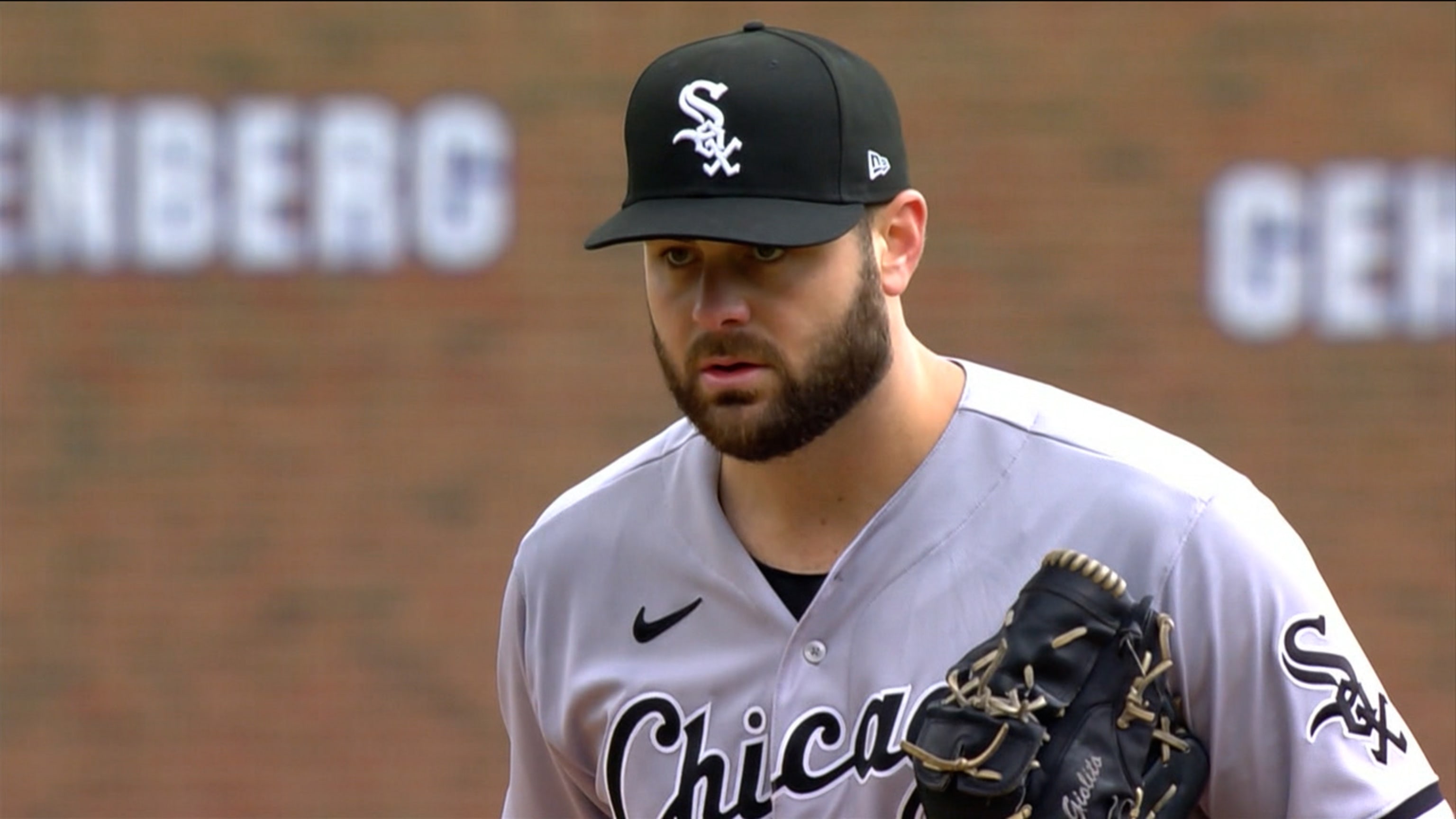 Lucas Giolito throws quality start vs. Angels