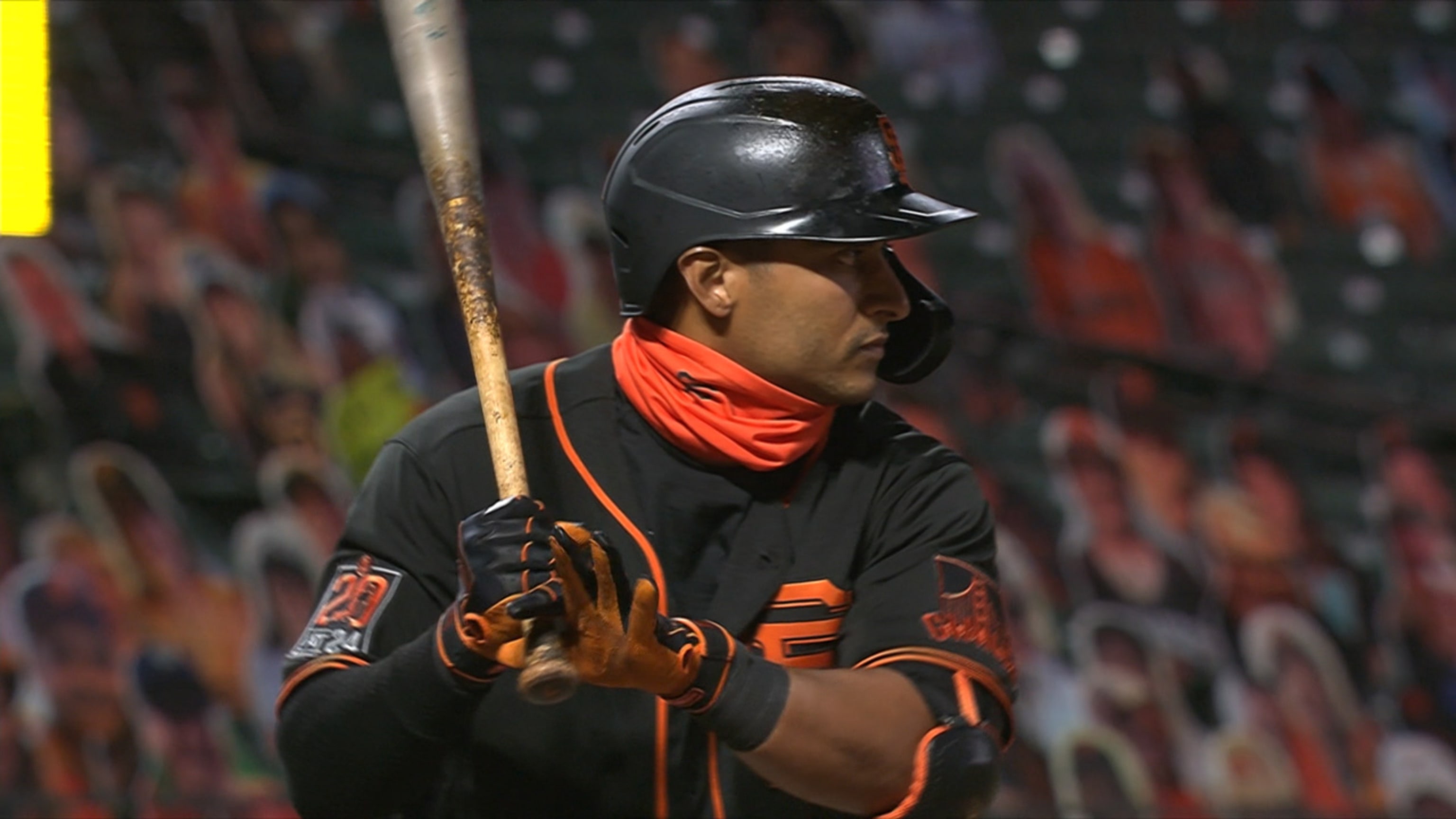 Donovan Solano has 3 RBIs in Giants win